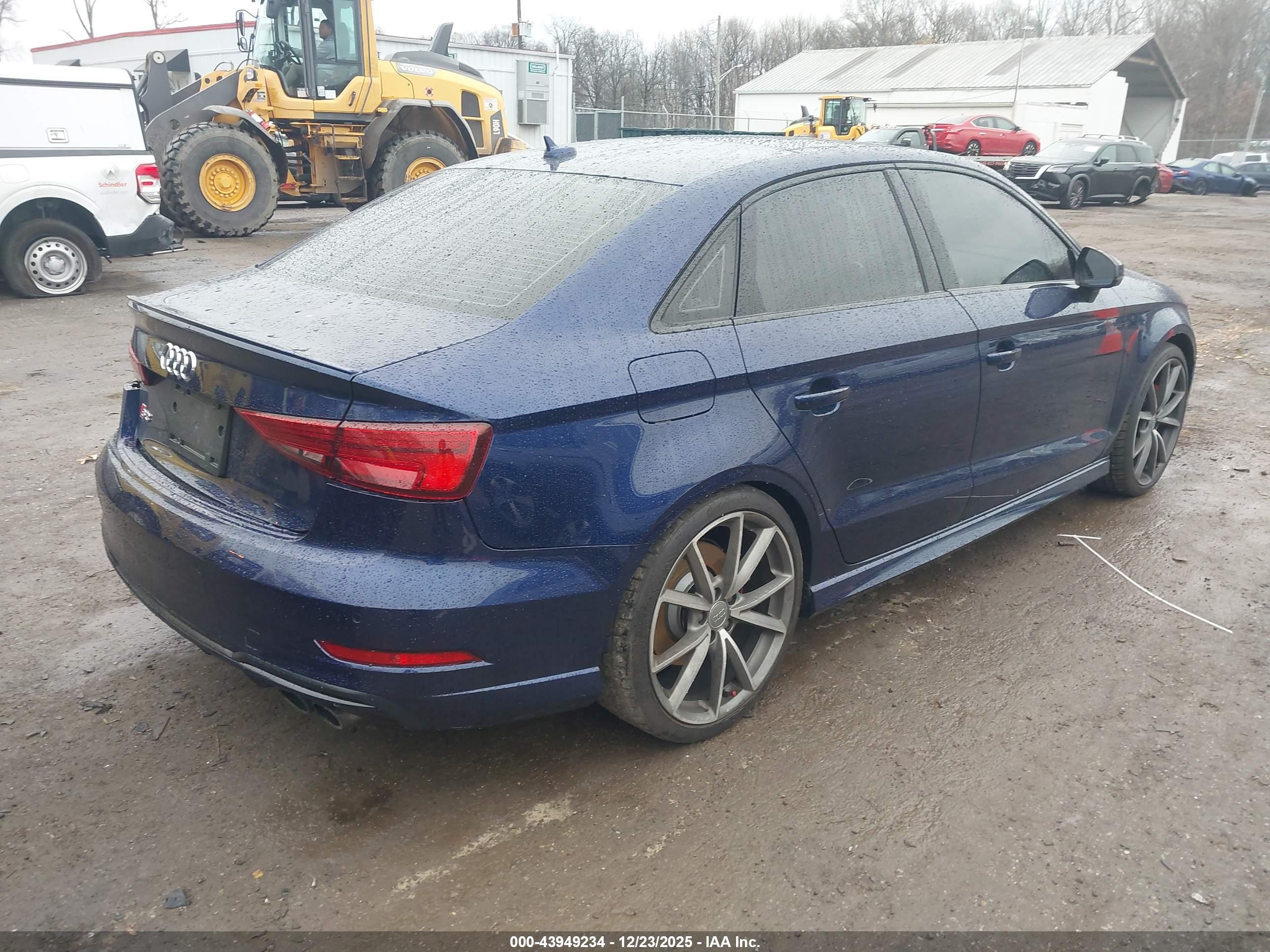 AUDI S3 image 4