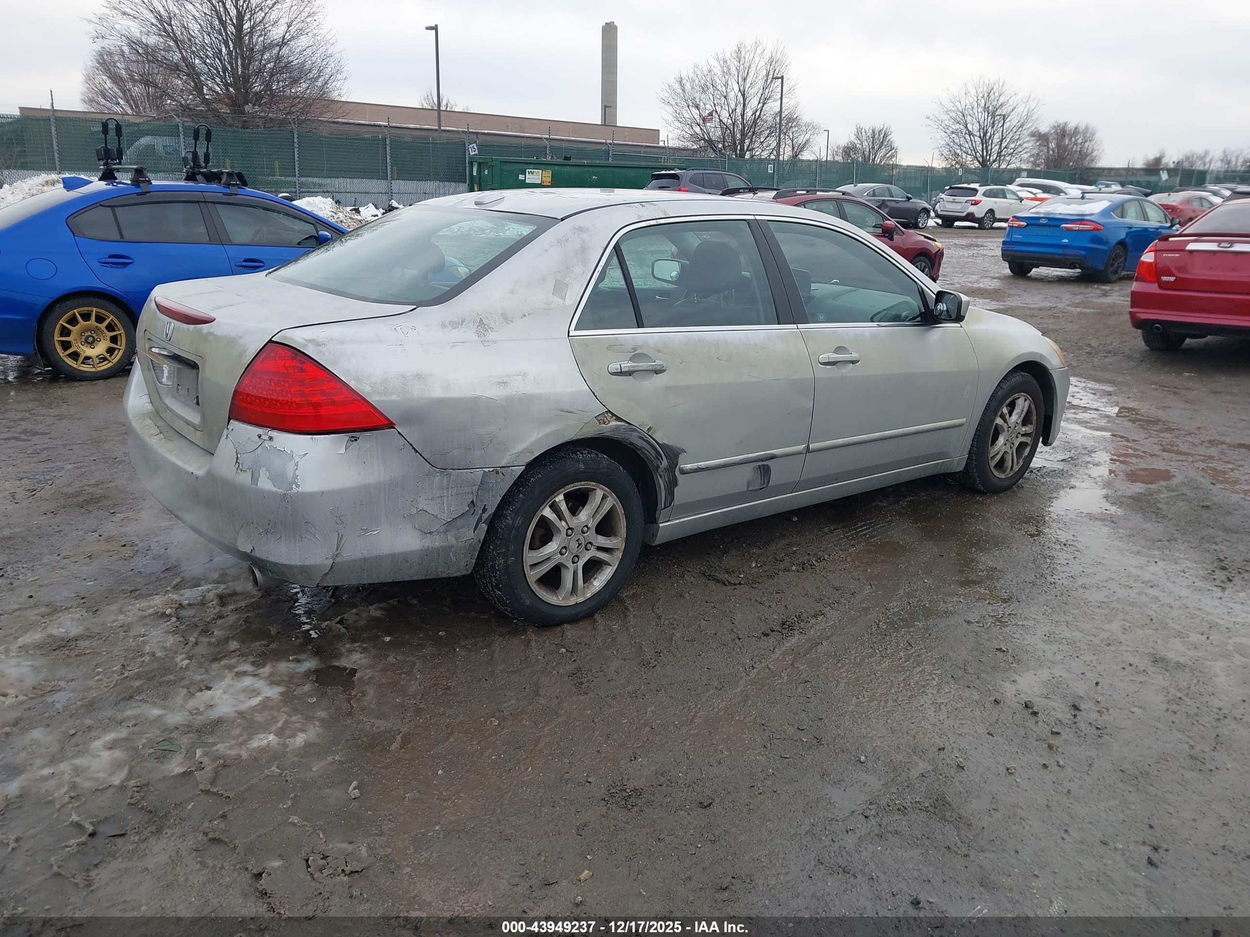 HONDA ACCORD image 4