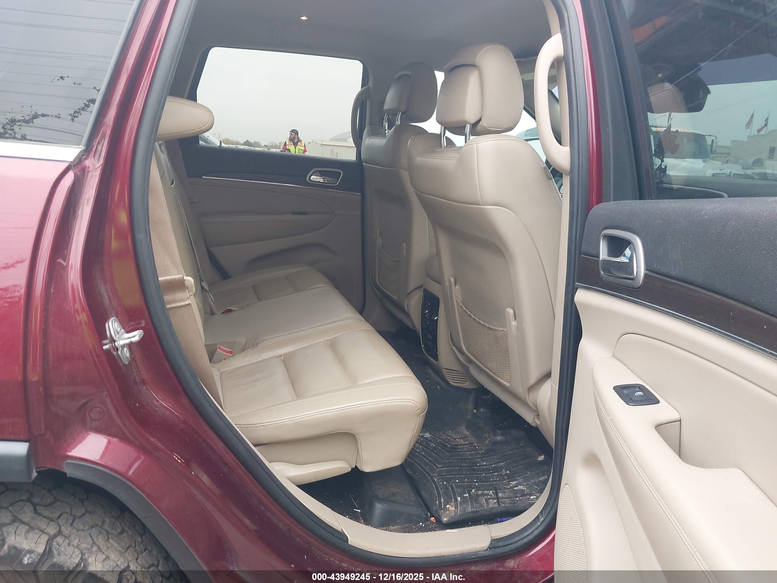 JEEP GRAND image 8