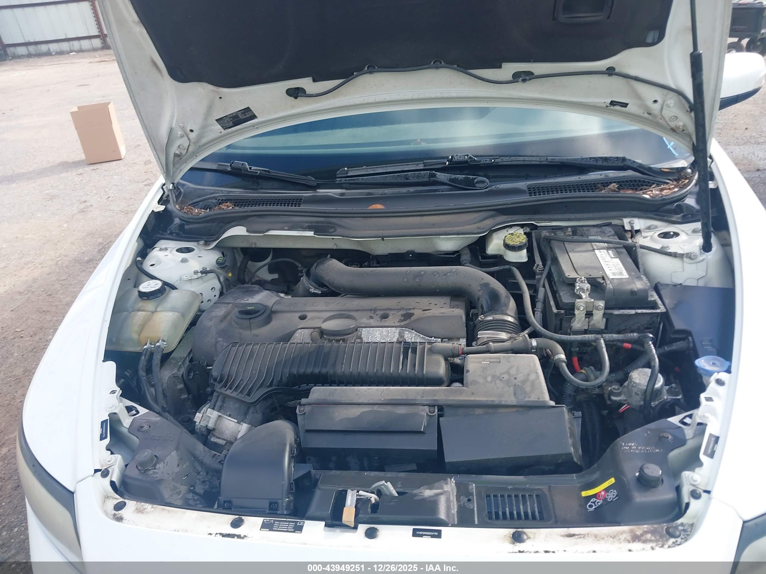 VOLVO S40 image 10
