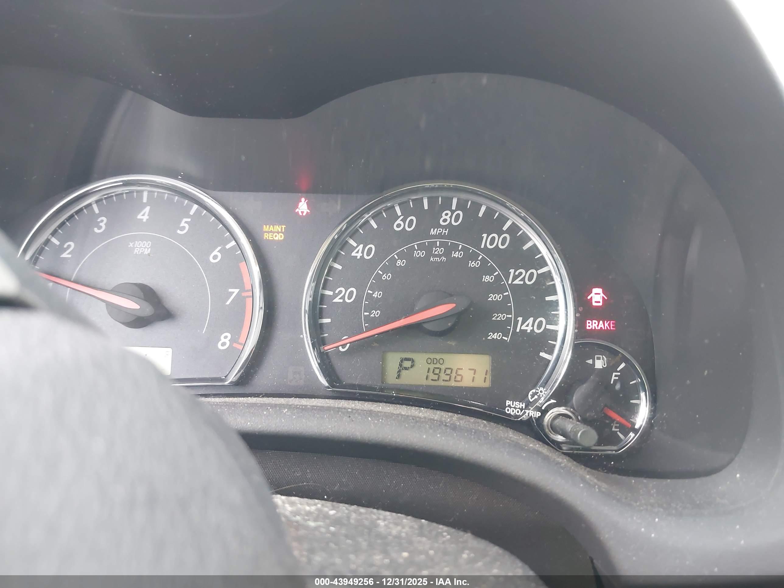TOYOTA COROLLA image 7