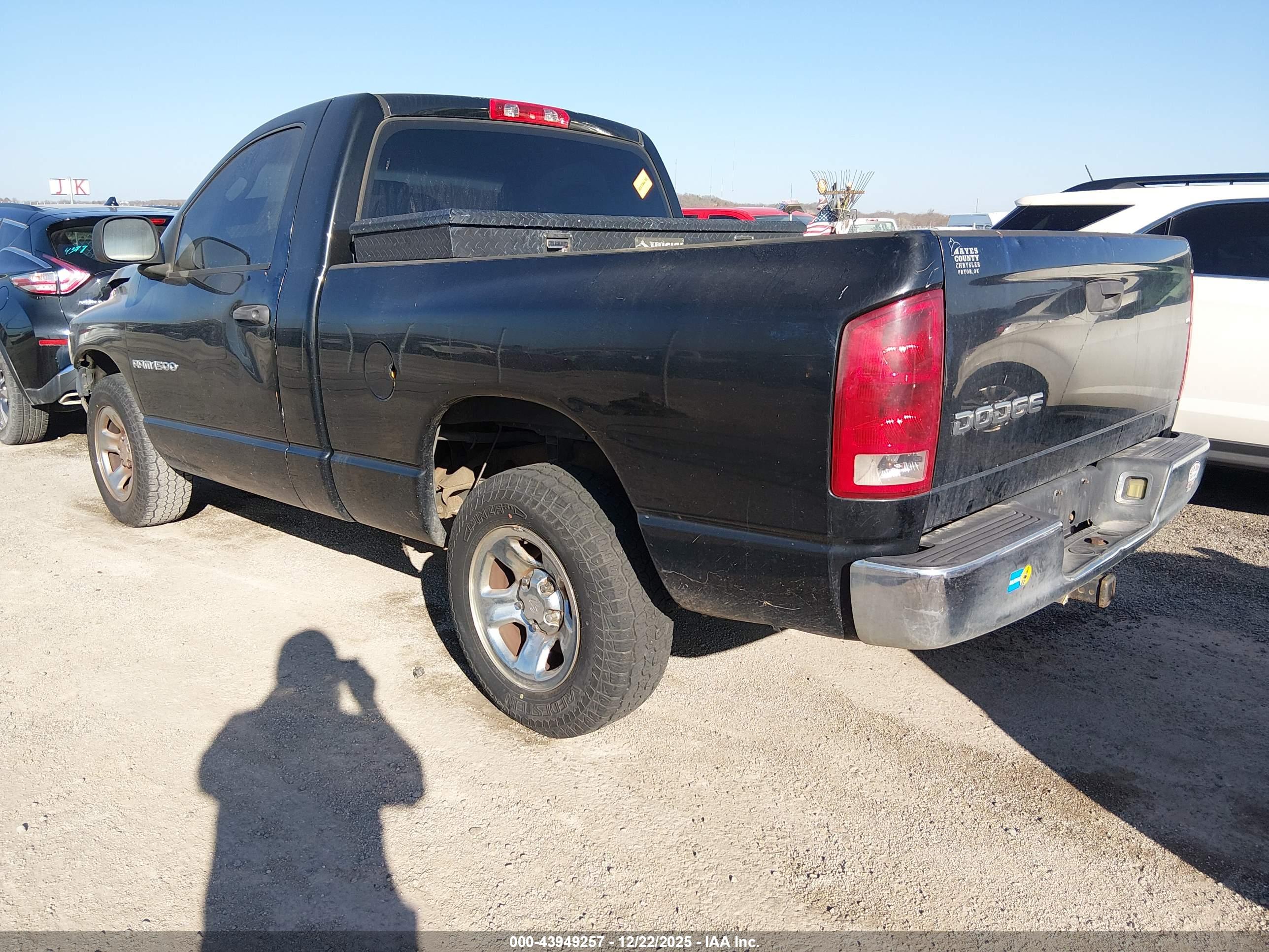 DODGE RAM image 3
