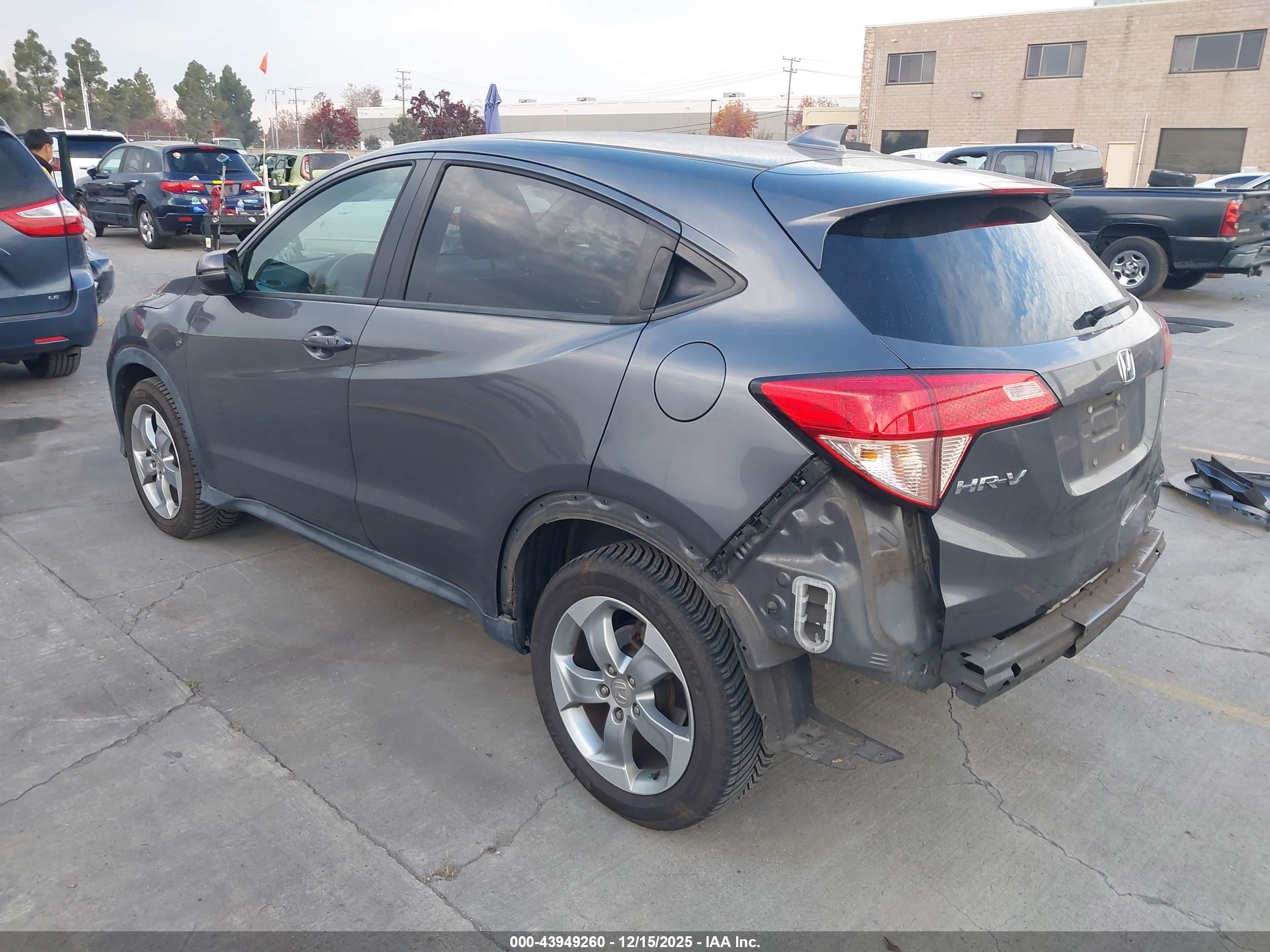 HONDA HR-V image 3