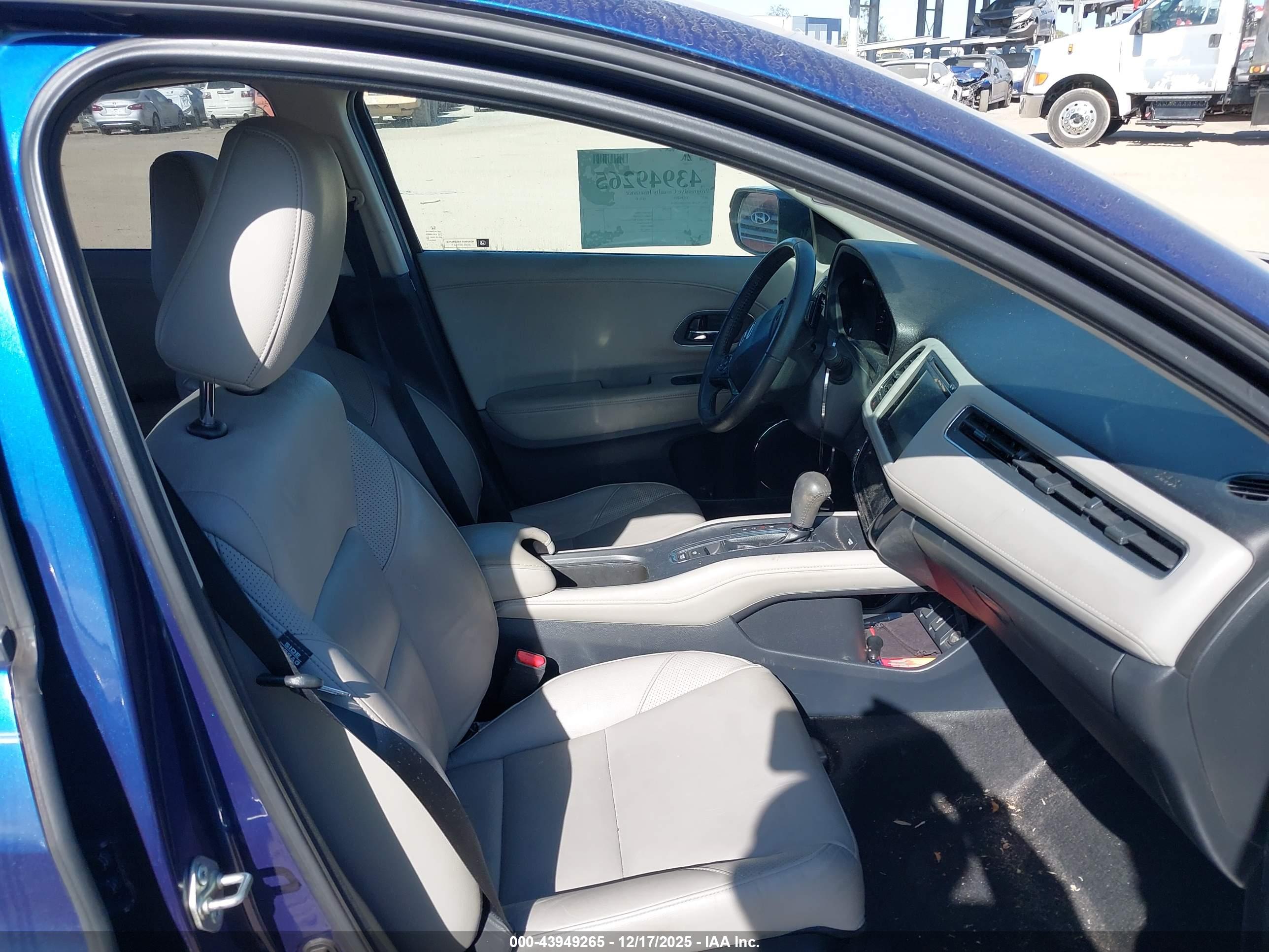 HONDA HR-V image 5