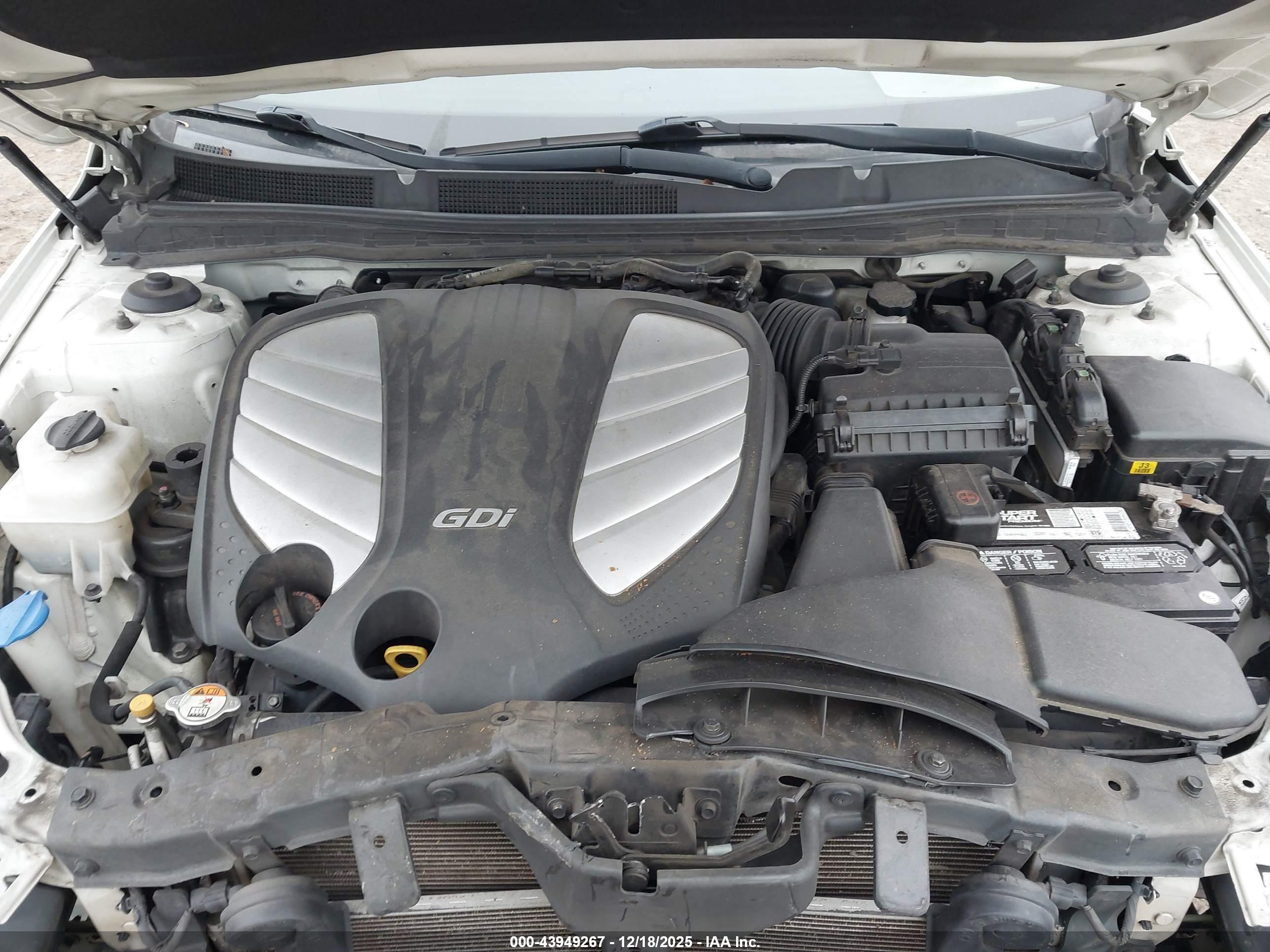 KIA CADENZA image 10