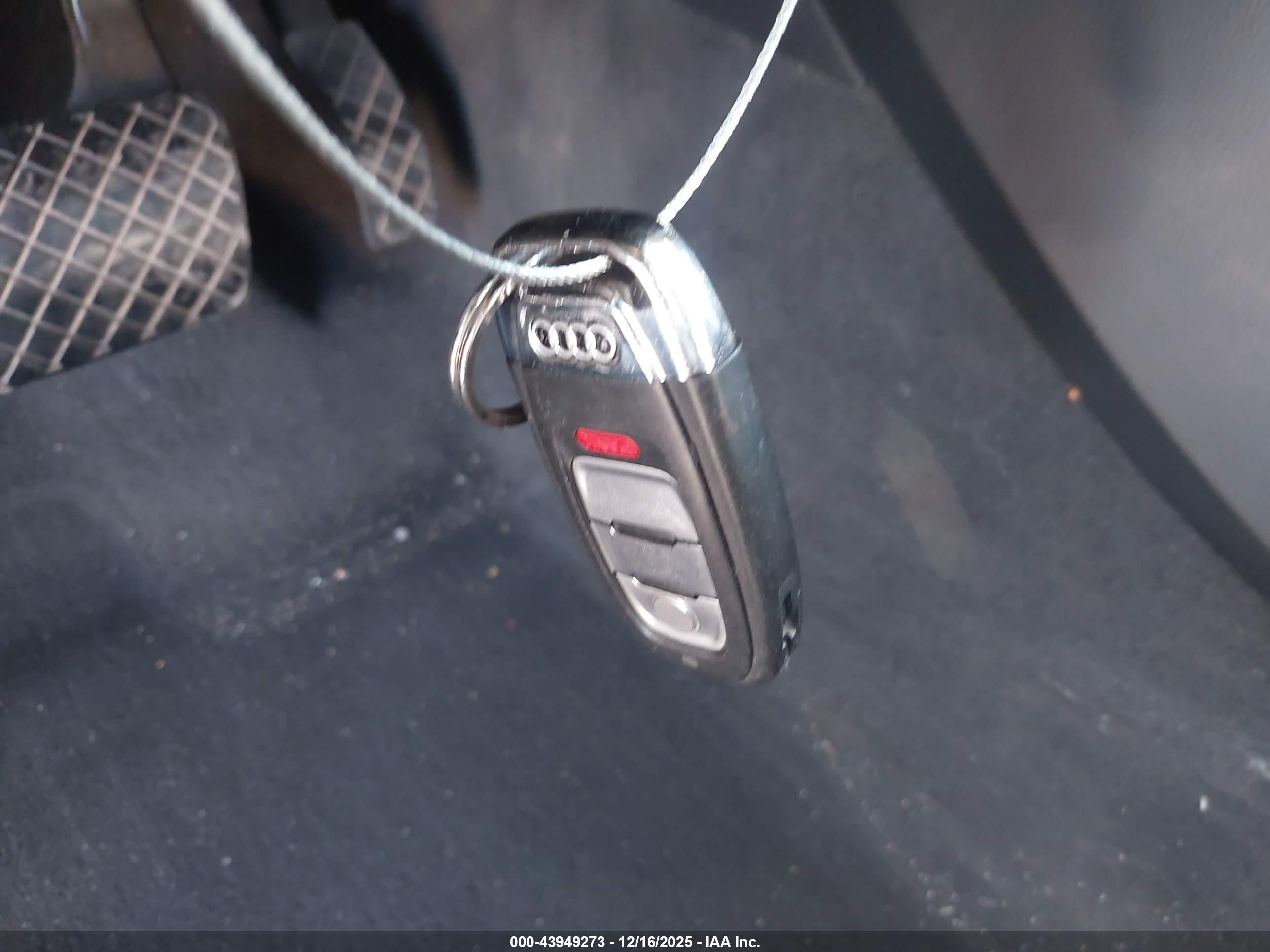 AUDI Q5 image 11