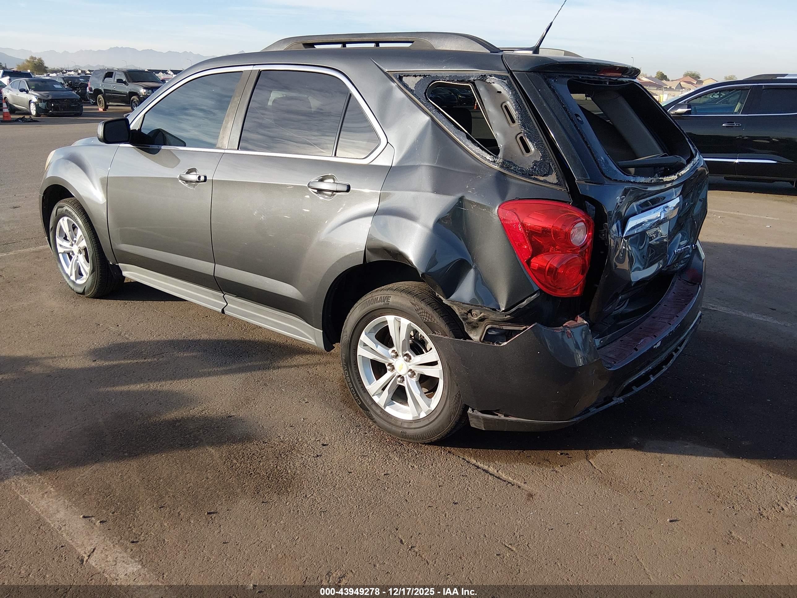 CHEVROLET EQUINOX image 3