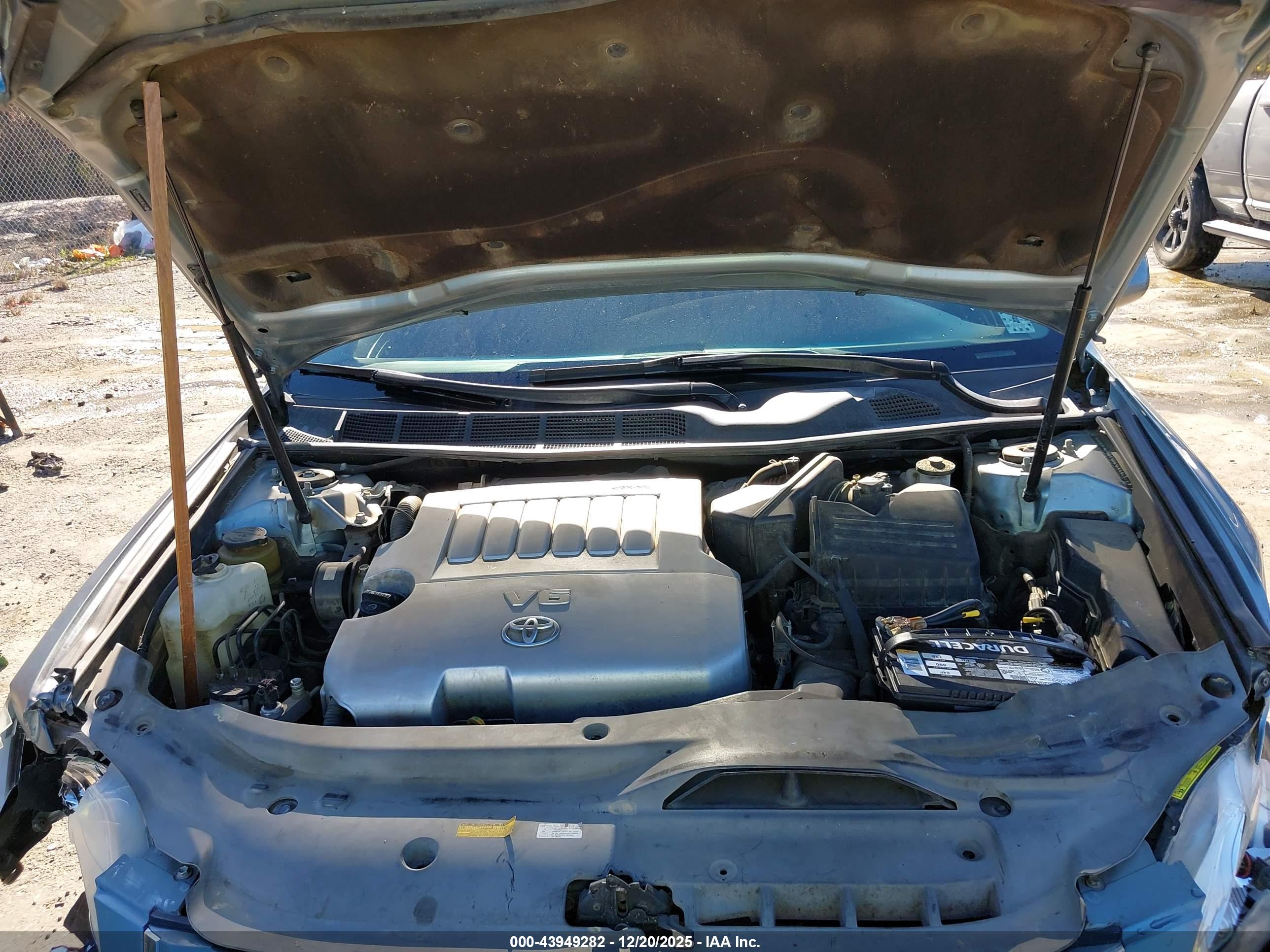 TOYOTA AVALON image 10