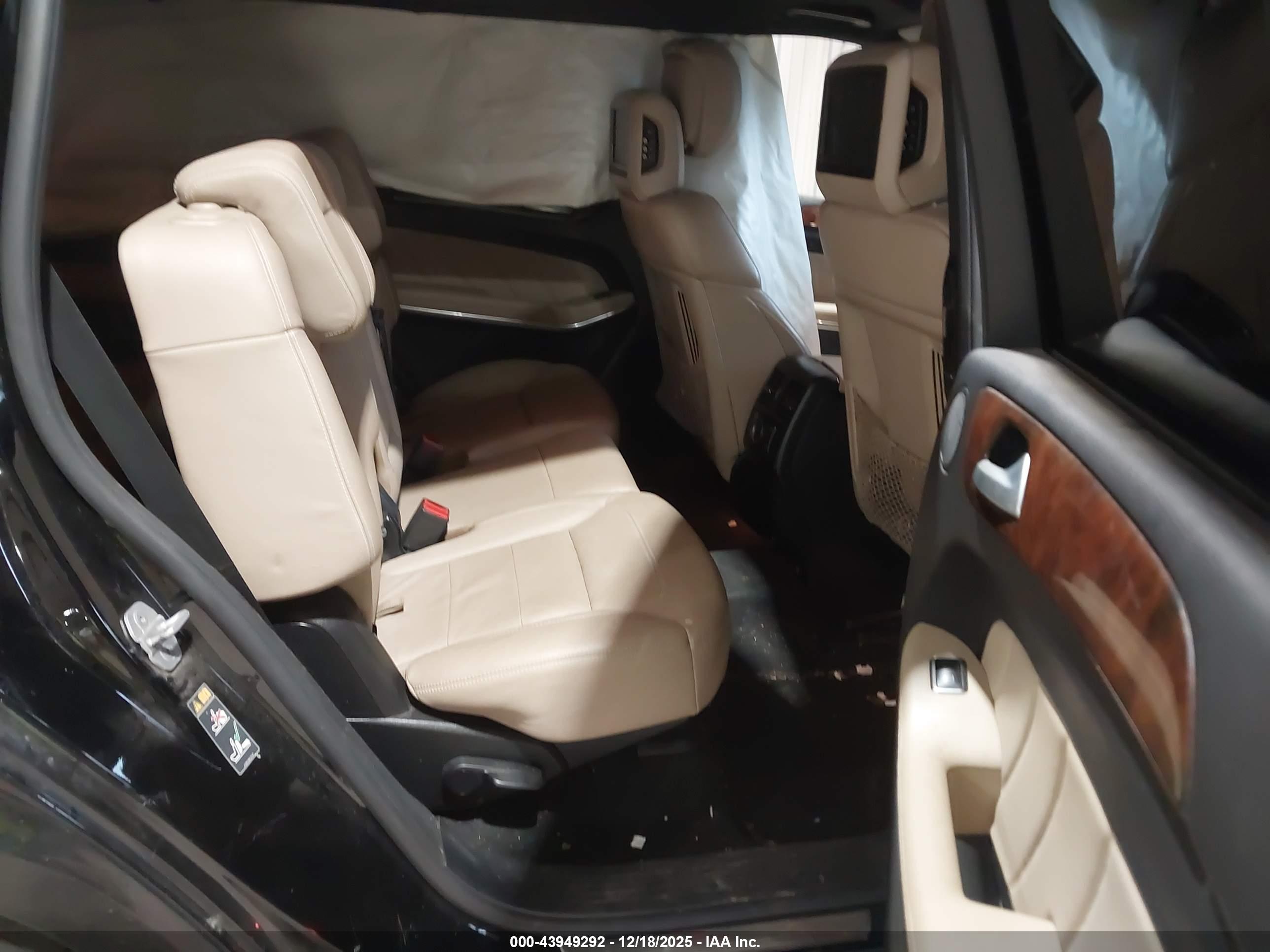 MERCEDES-BENZ GL image 8