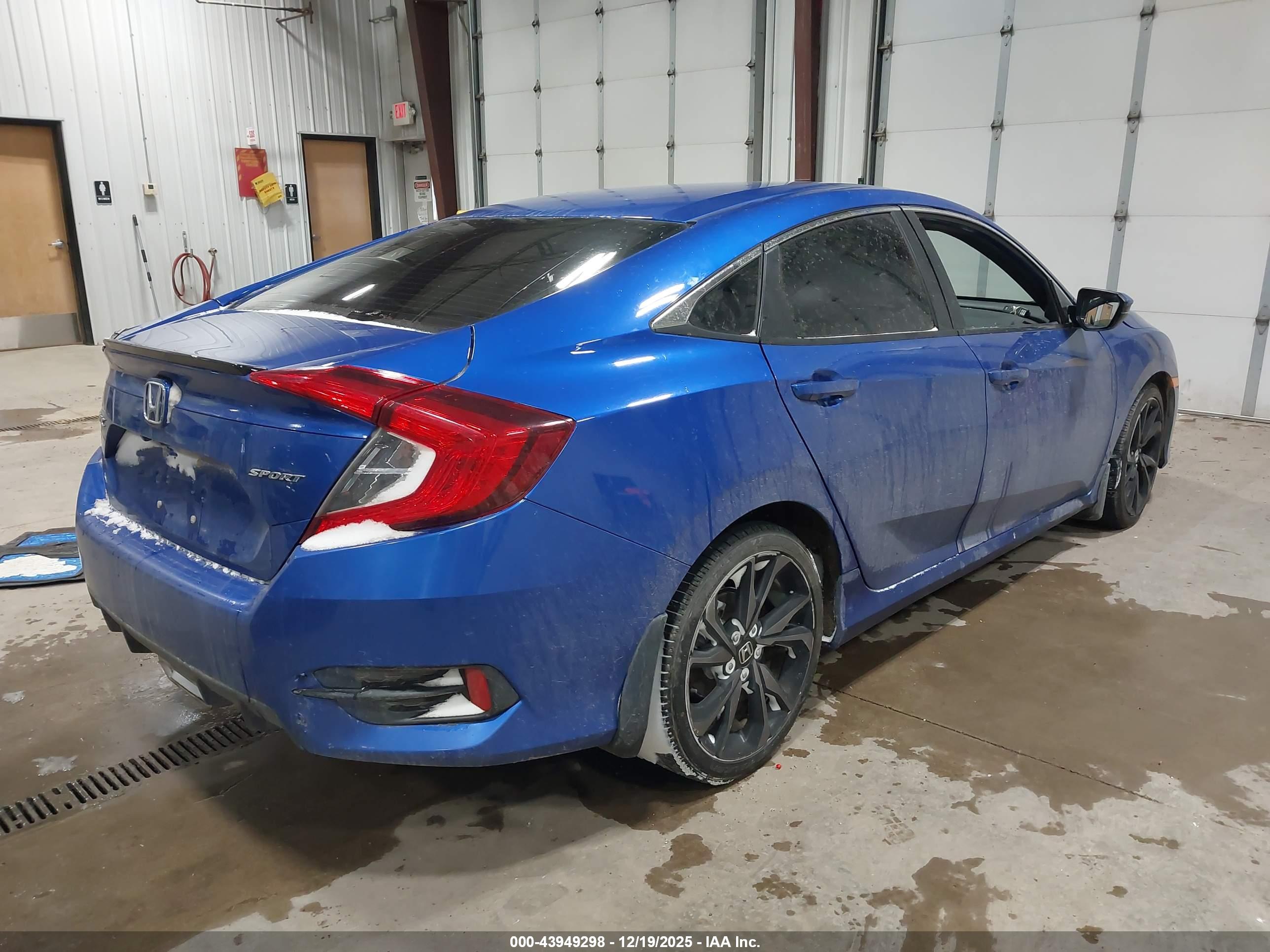 HONDA CIVIC image 4