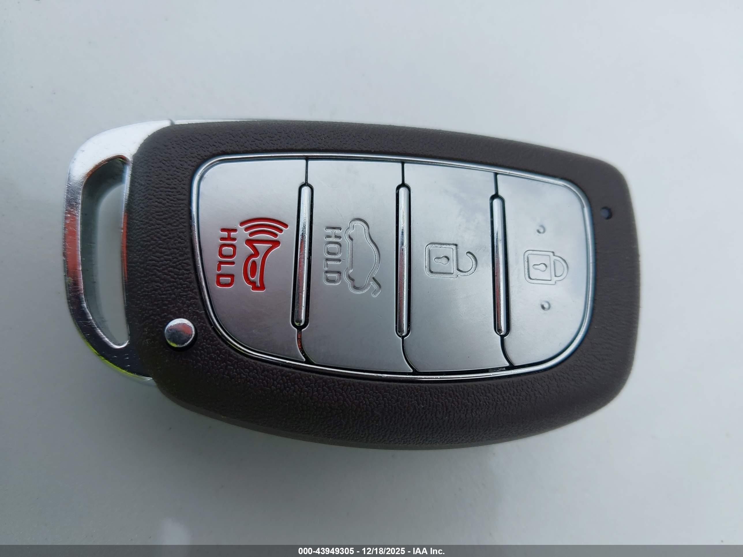 HYUNDAI SONATA image 11