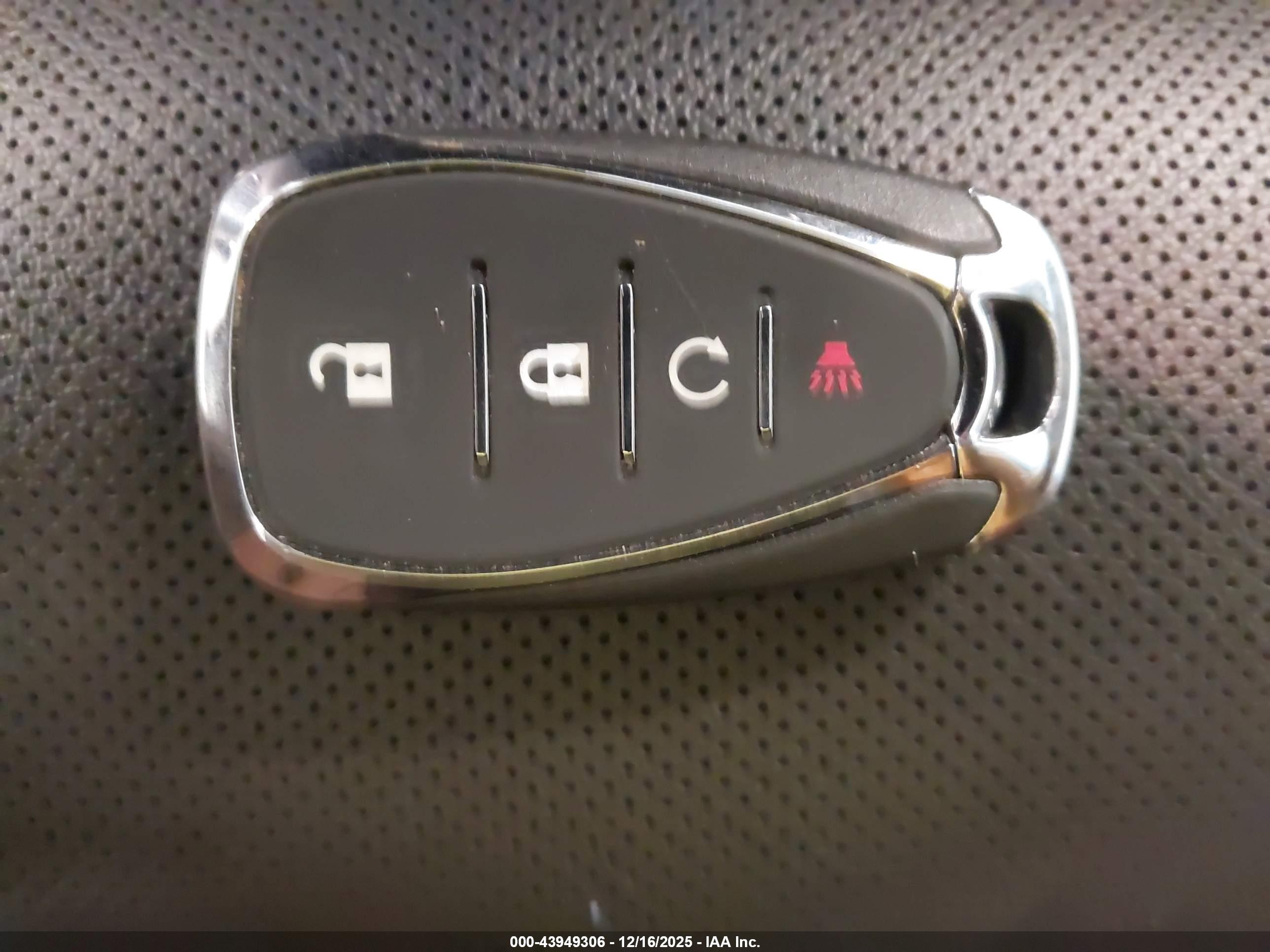 CHEVROLET TRAX image 11