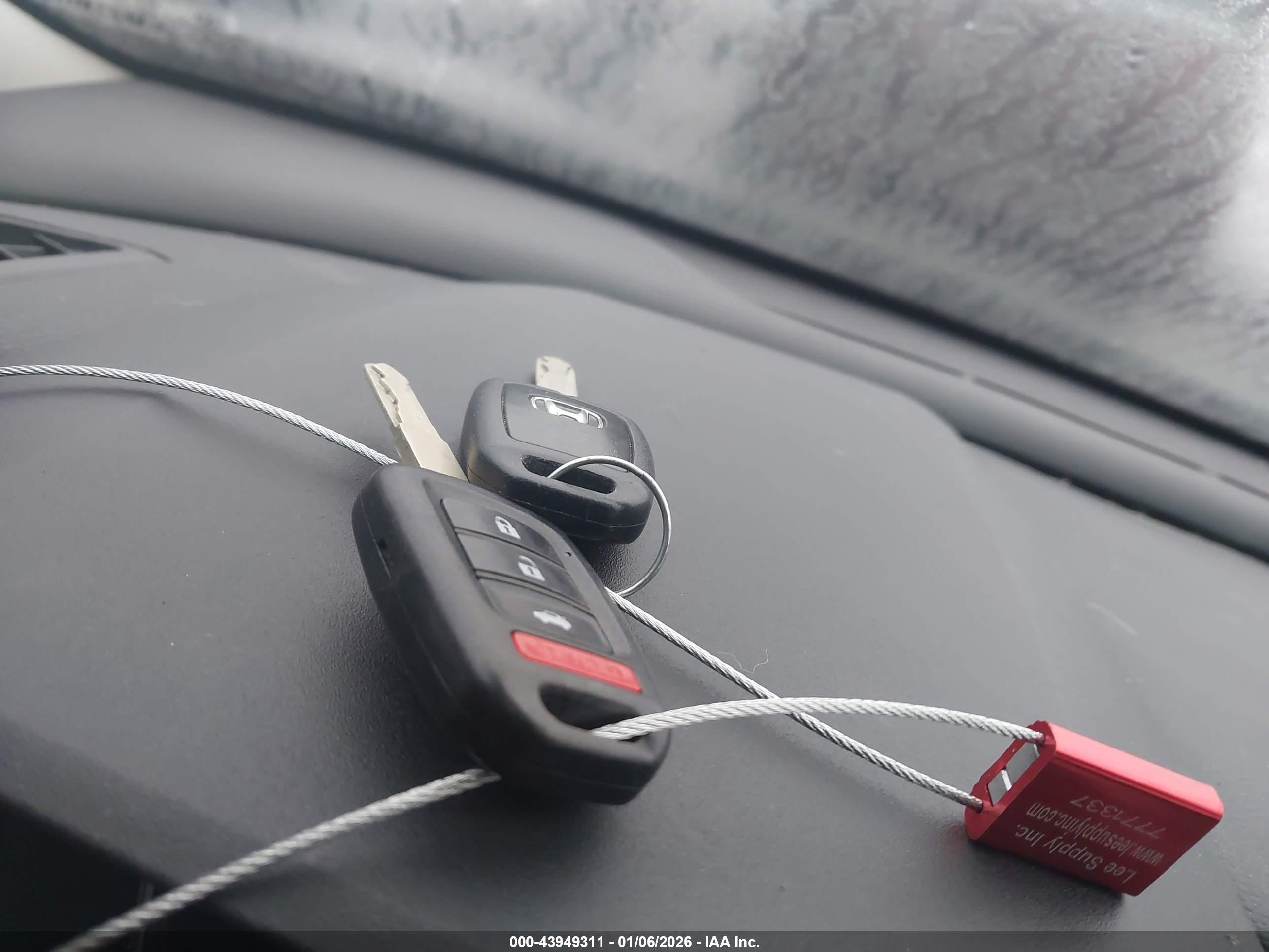 HONDA CIVIC image 11