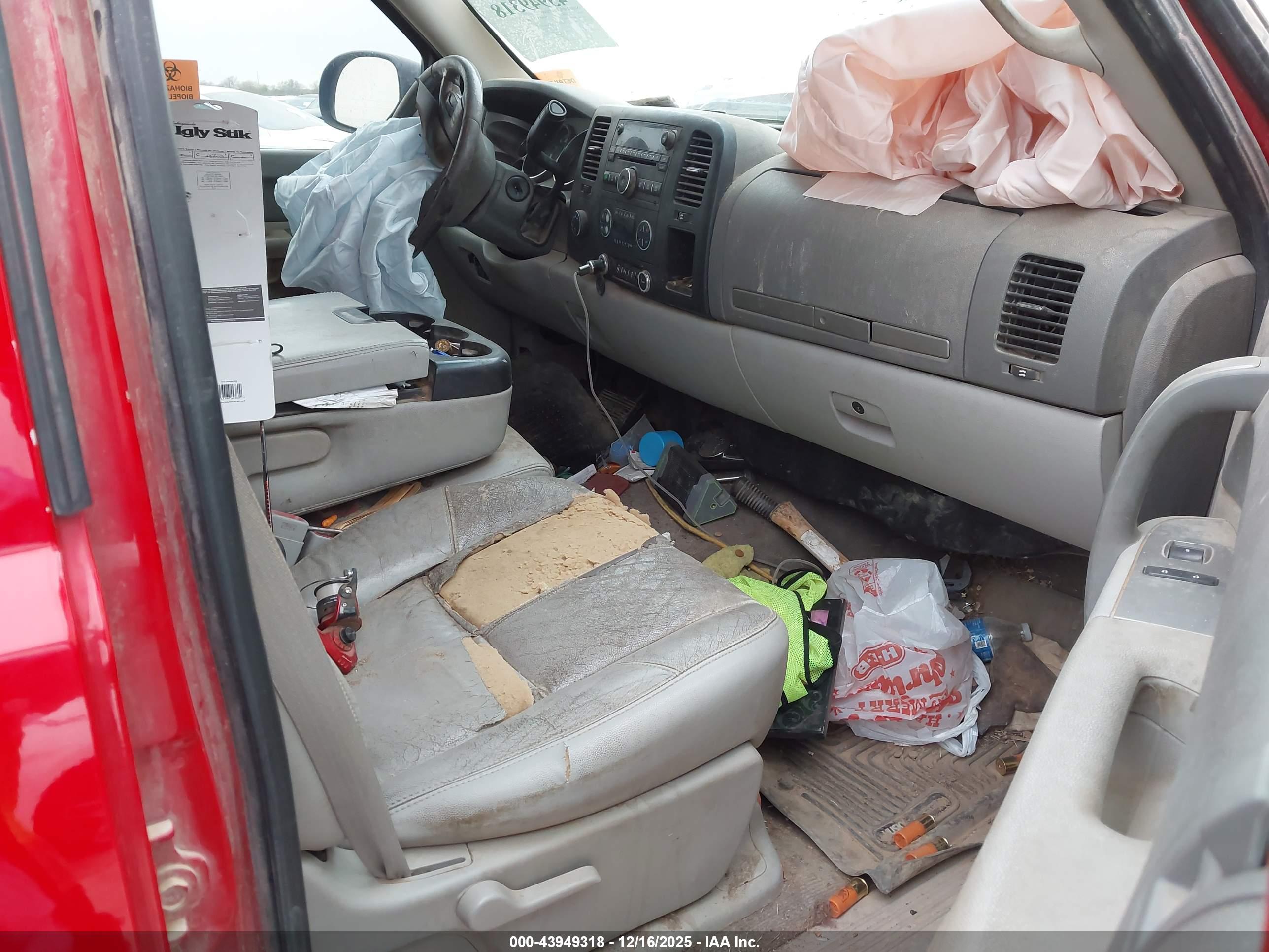 GMC SIERRA image 5