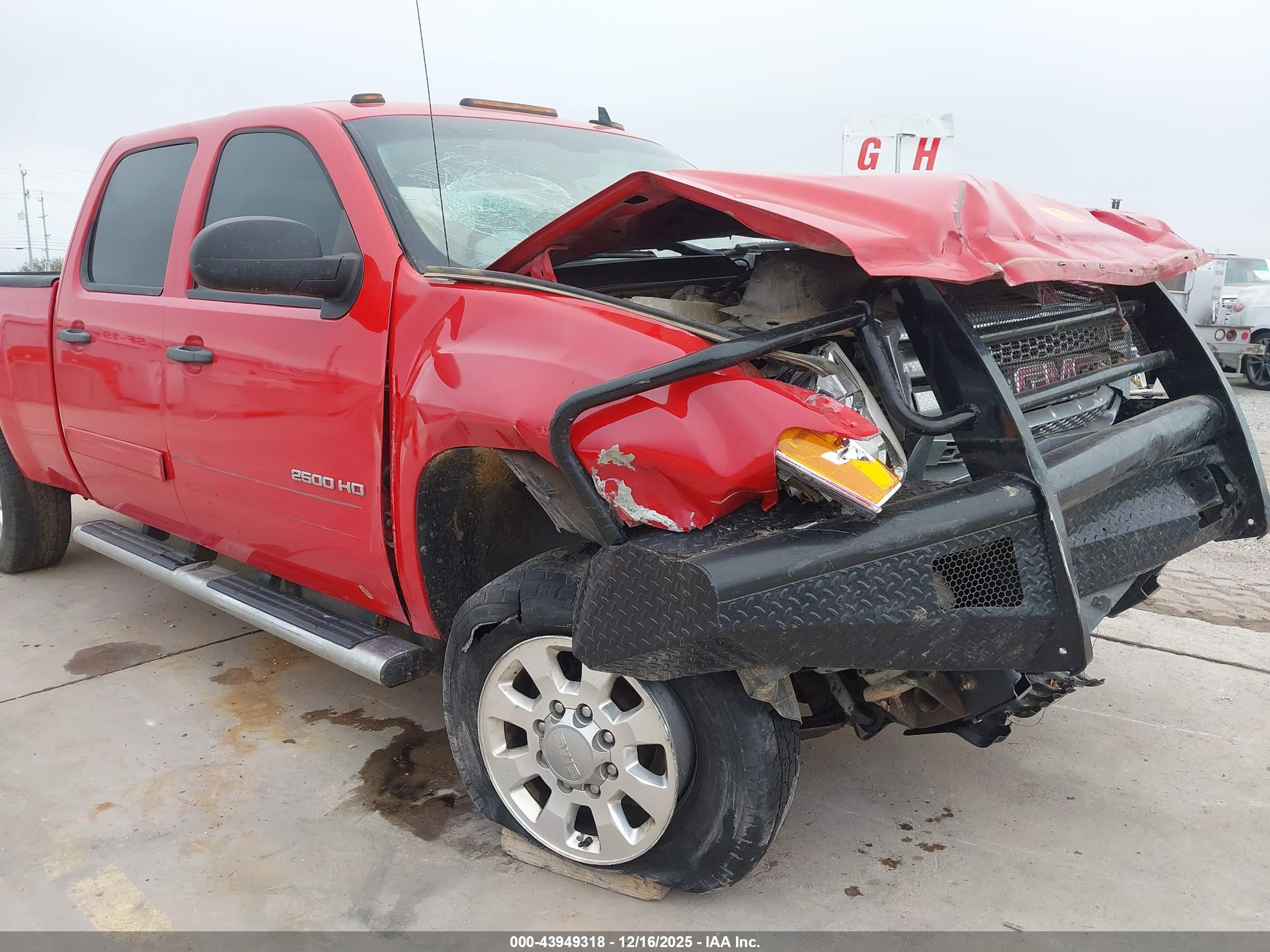 GMC SIERRA image 6