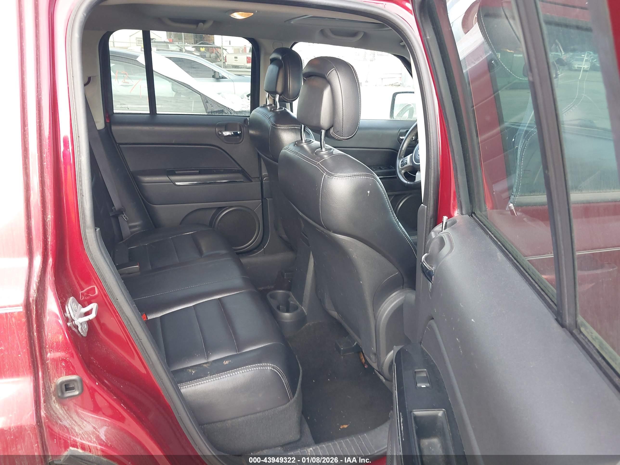 JEEP PATRIOT image 8