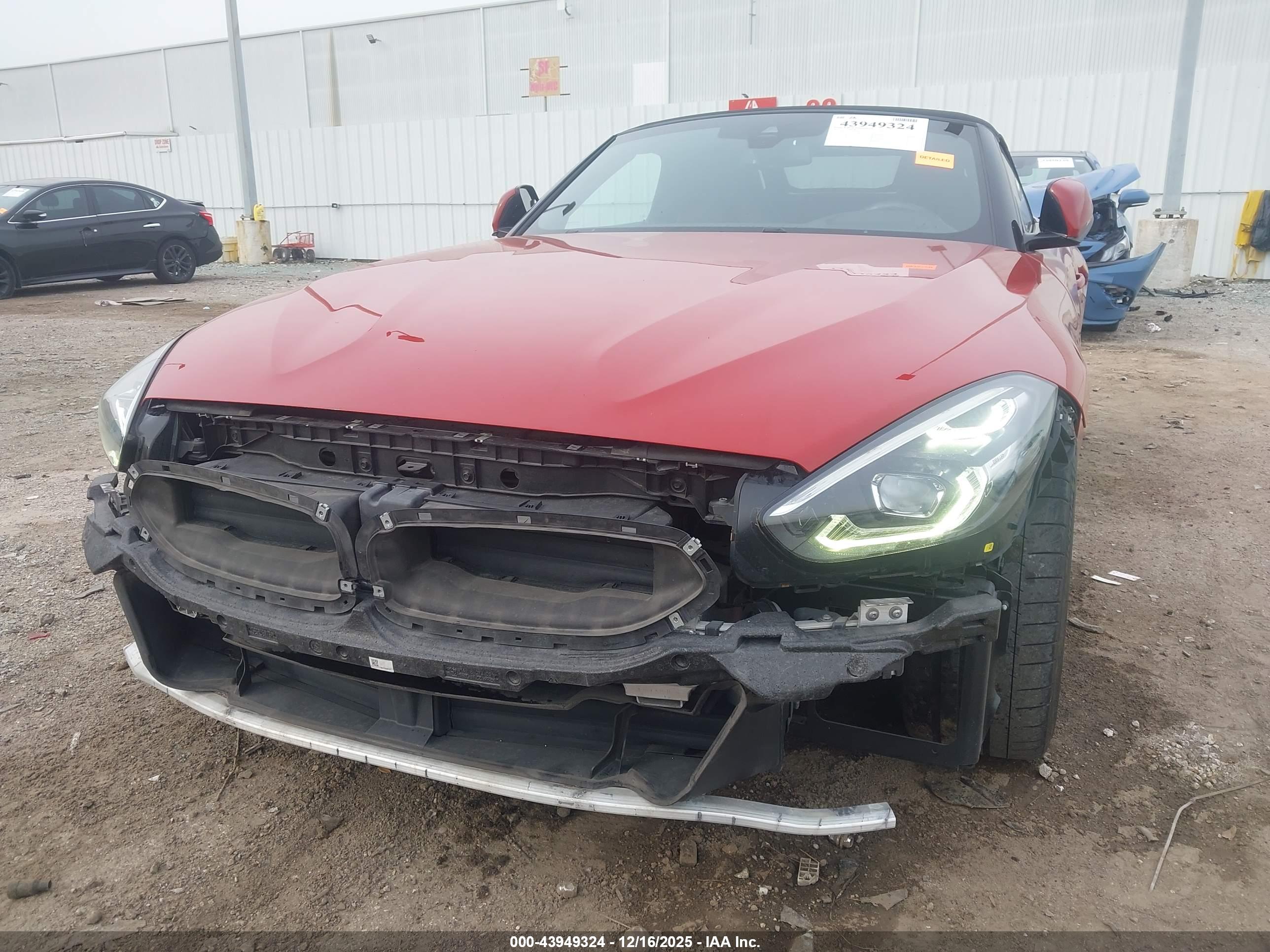 BMW Z4 image 6
