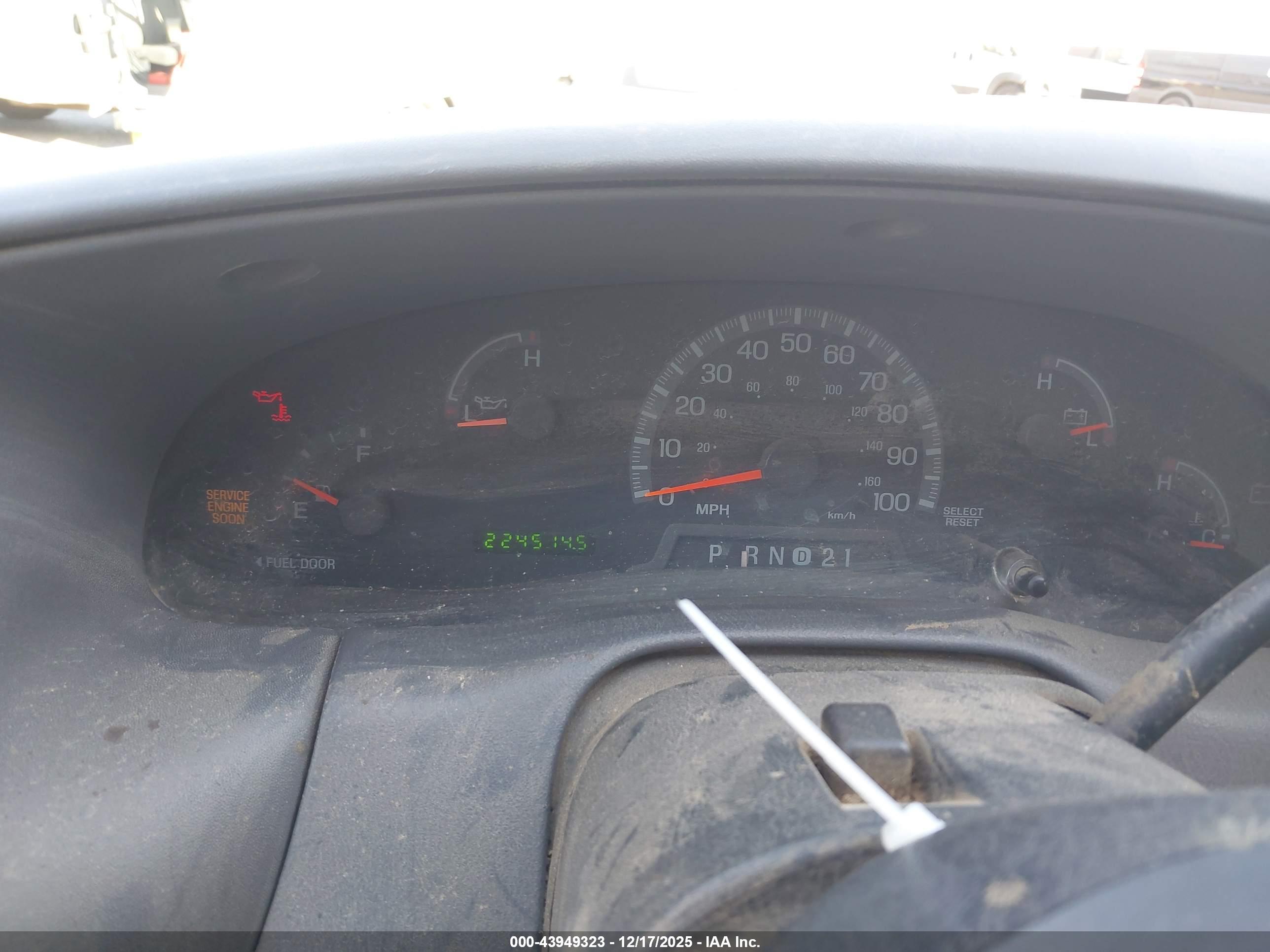 FORD F-150 image 7