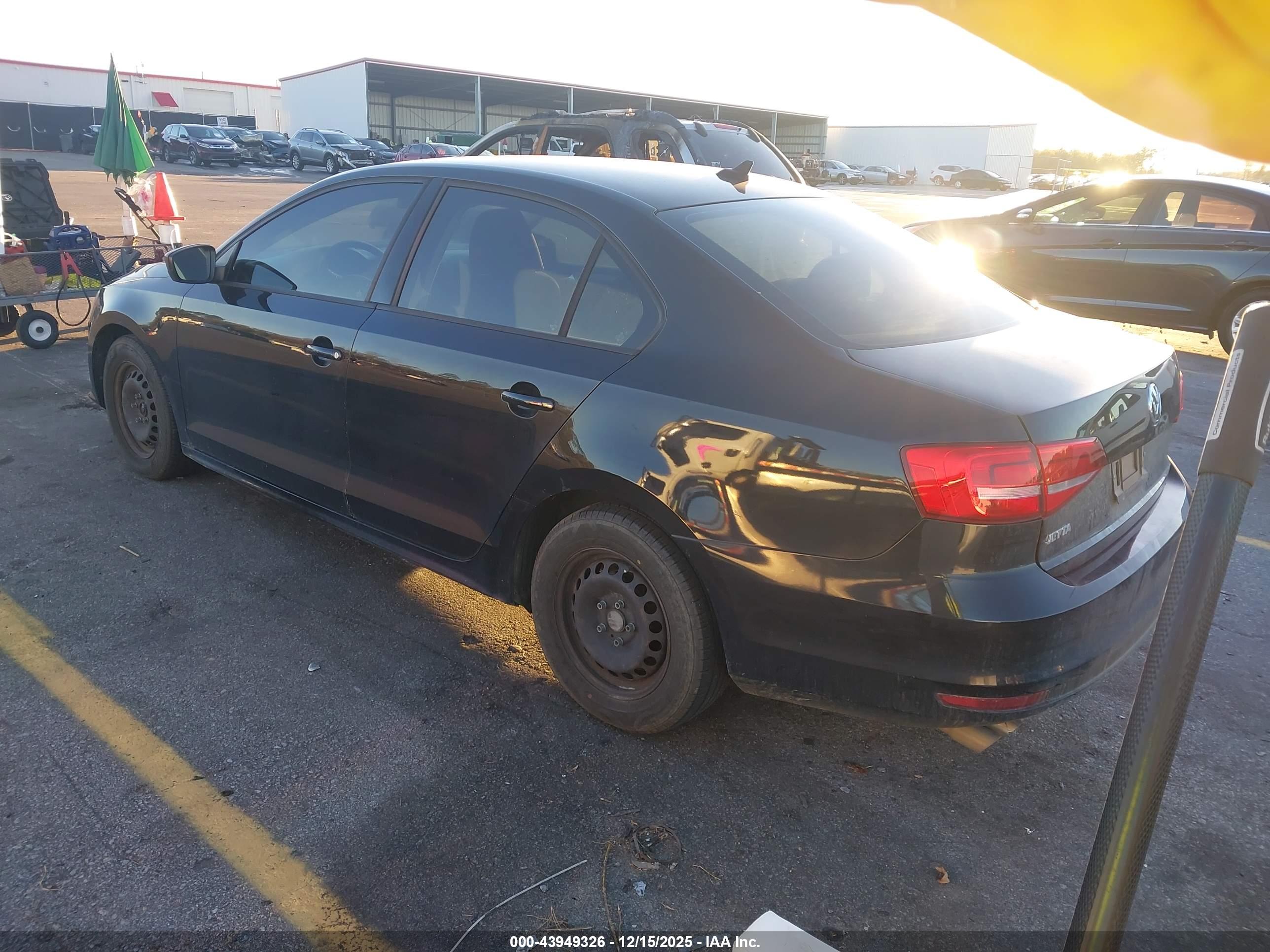 VOLKSWAGEN JETTA image 3