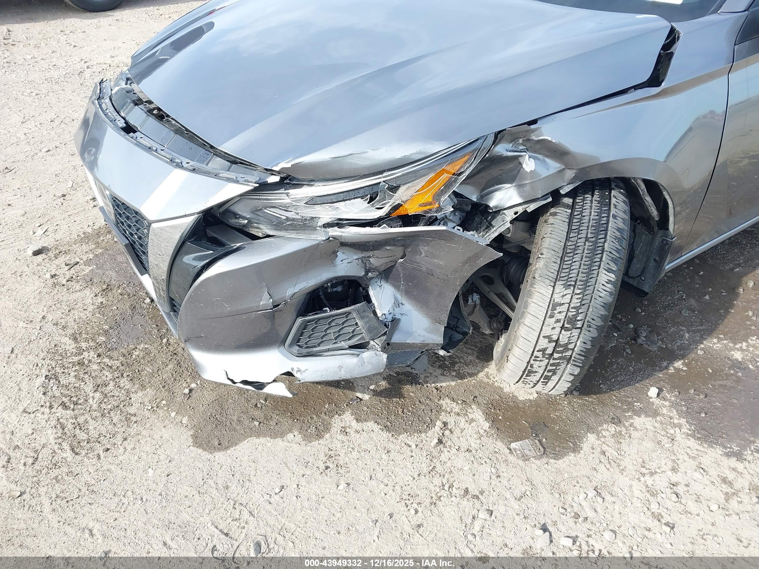 NISSAN ALTIMA image 6