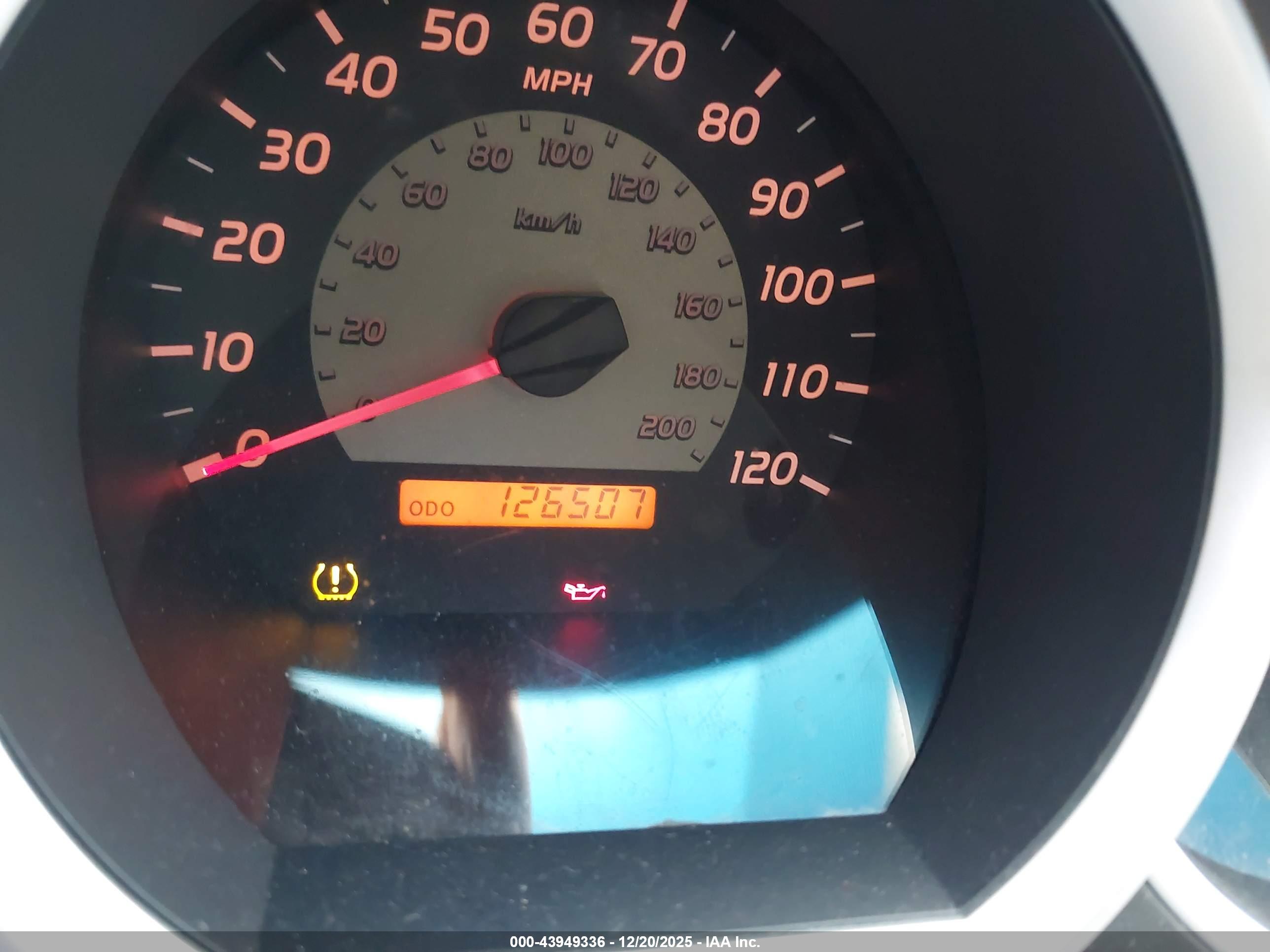 TOYOTA TACOMA image 7
