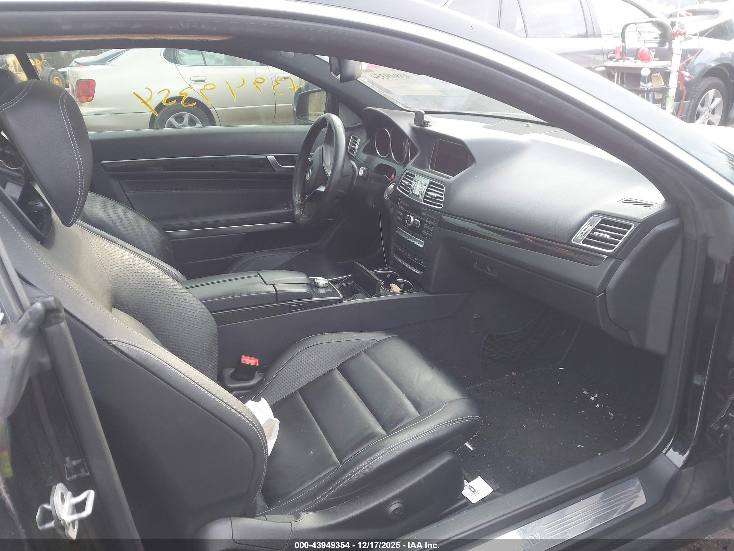MERCEDES-BENZ E image 5