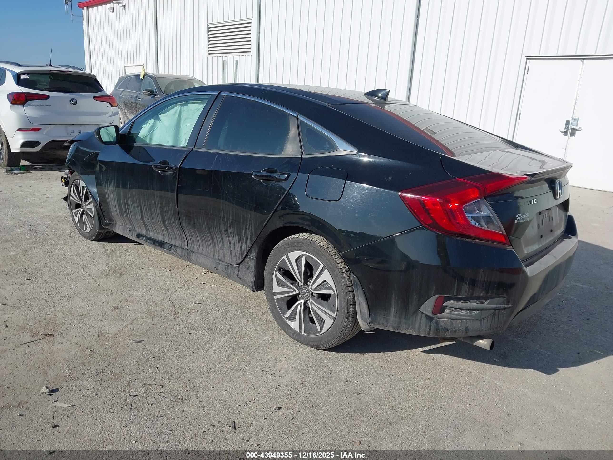HONDA CIVIC image 3