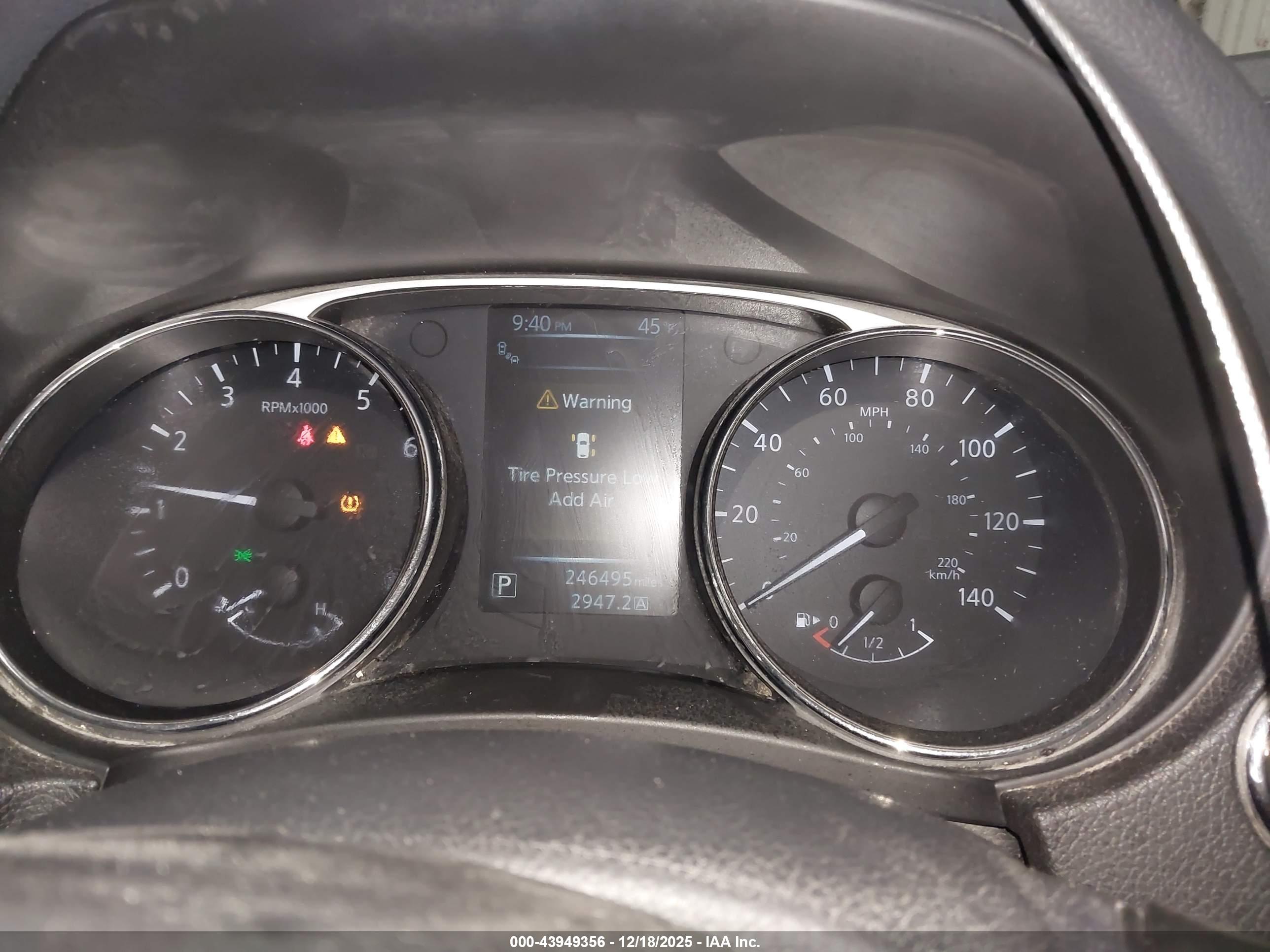 NISSAN ROGUE image 7