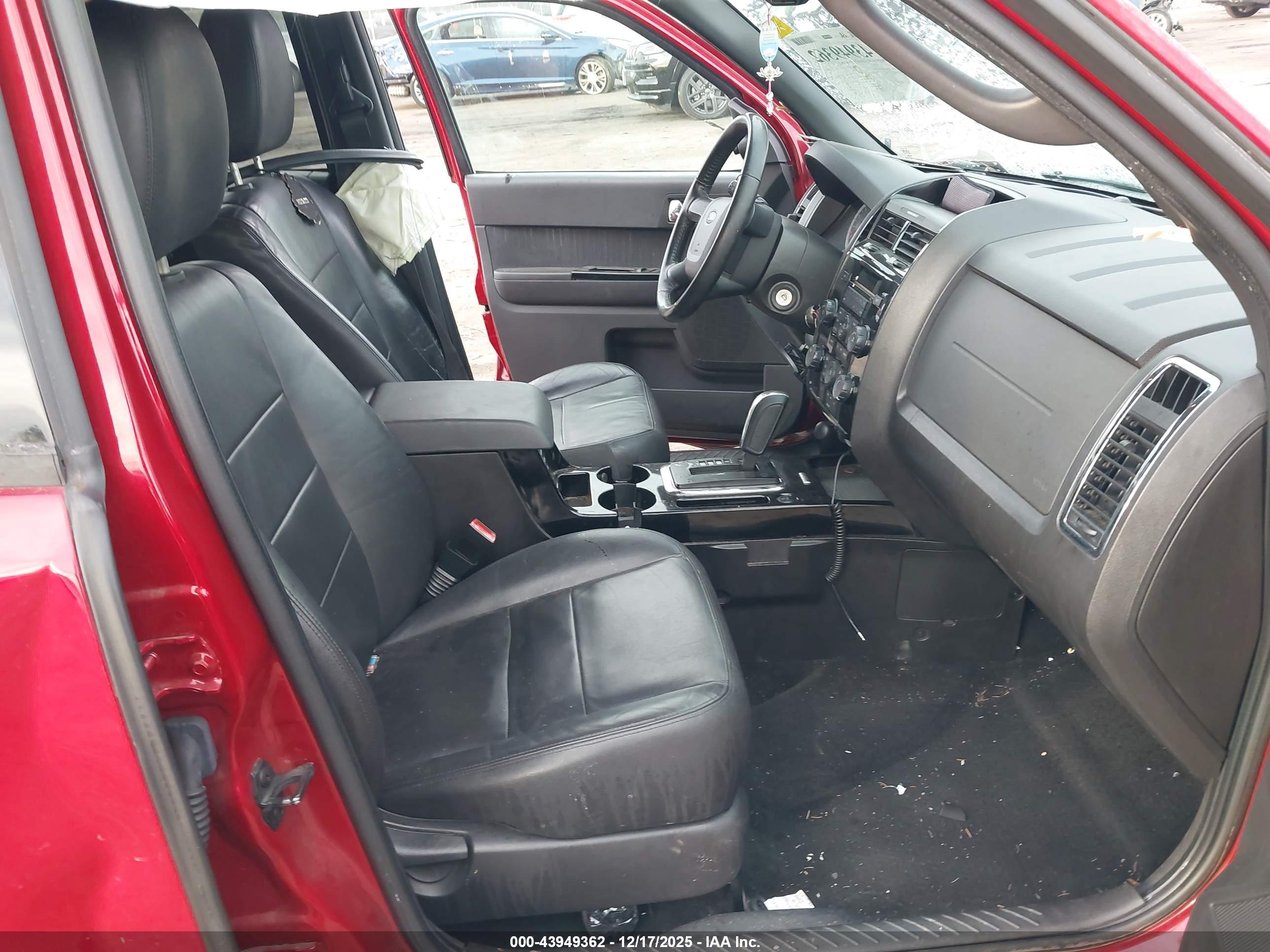 FORD ESCAPE image 5