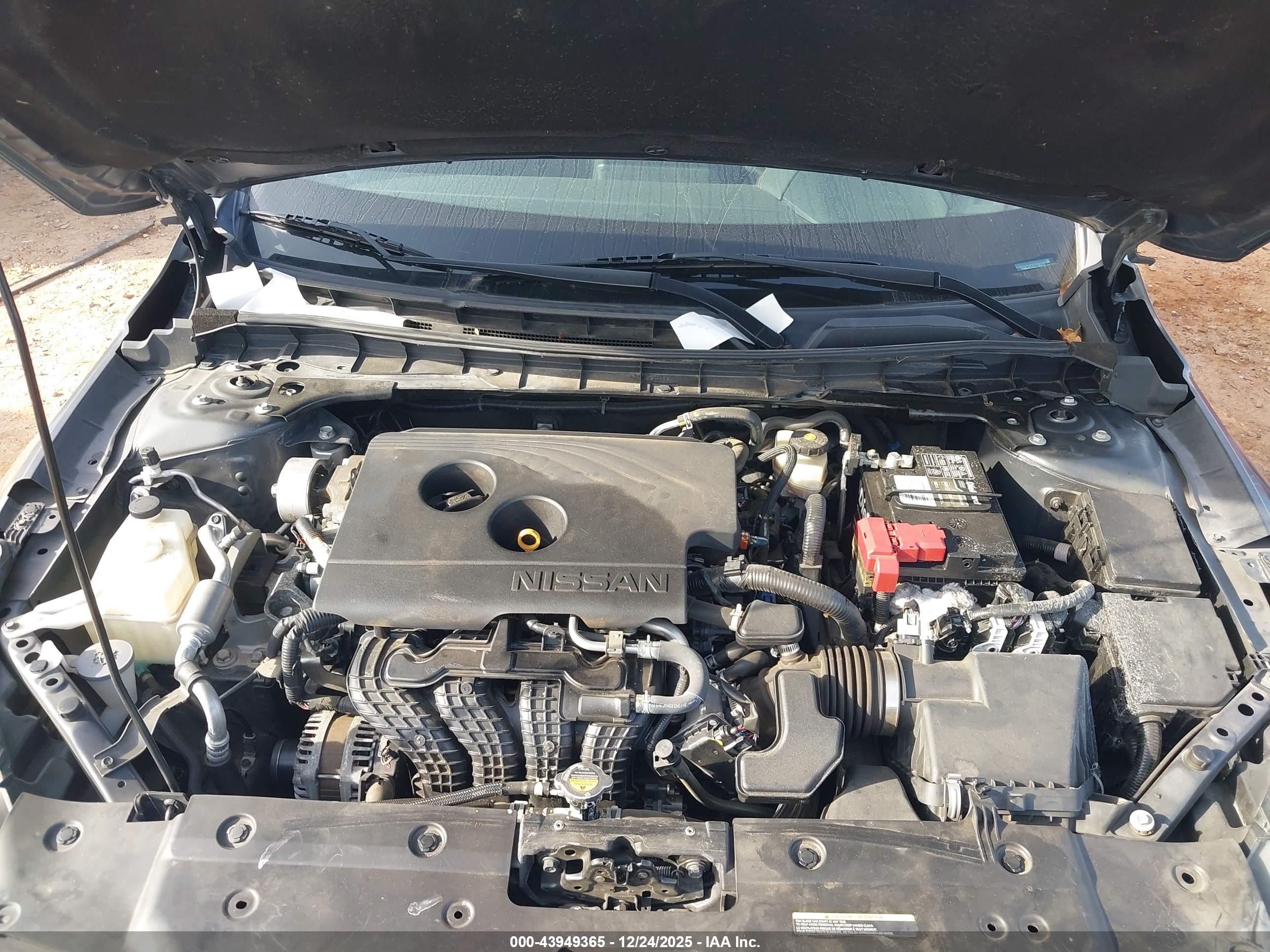 NISSAN ALTIMA image 10