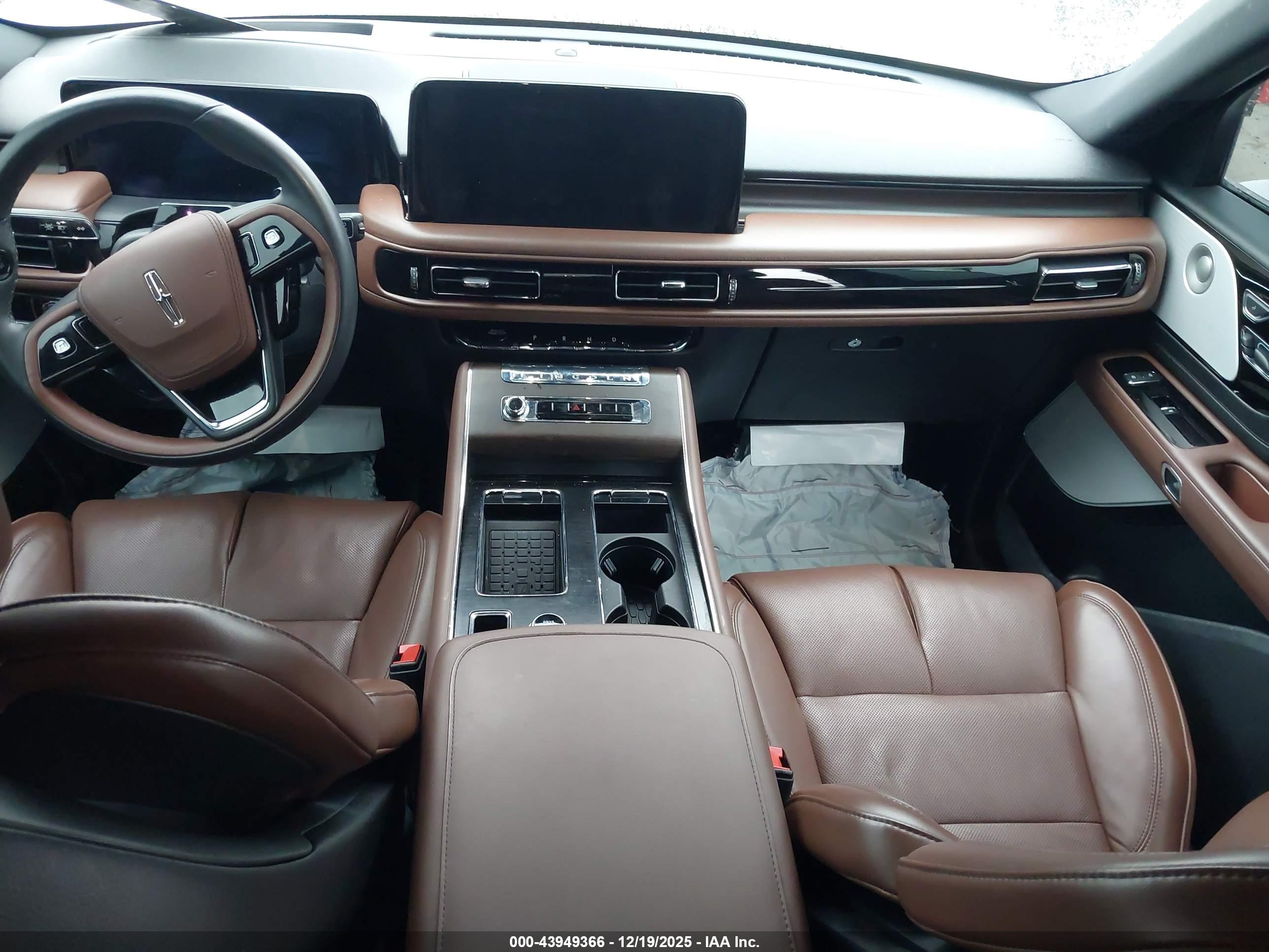 LINCOLN AVIATOR image 5