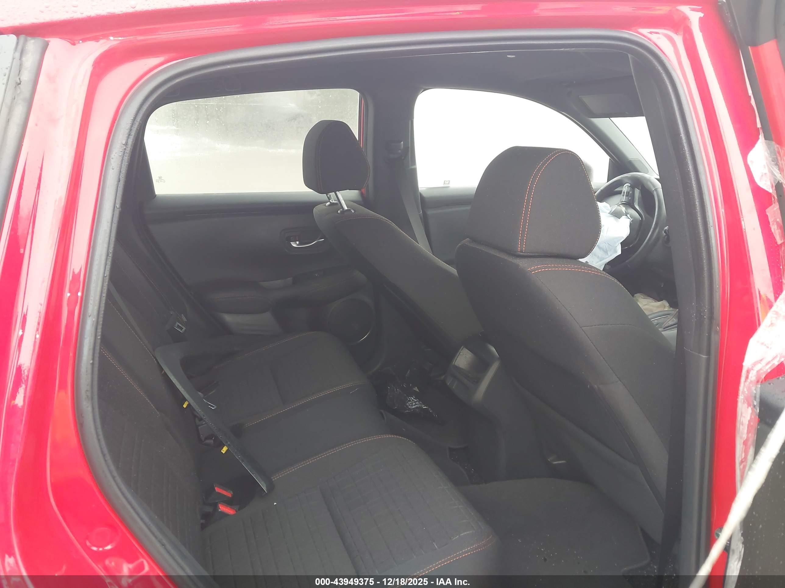 HONDA HR-V image 8