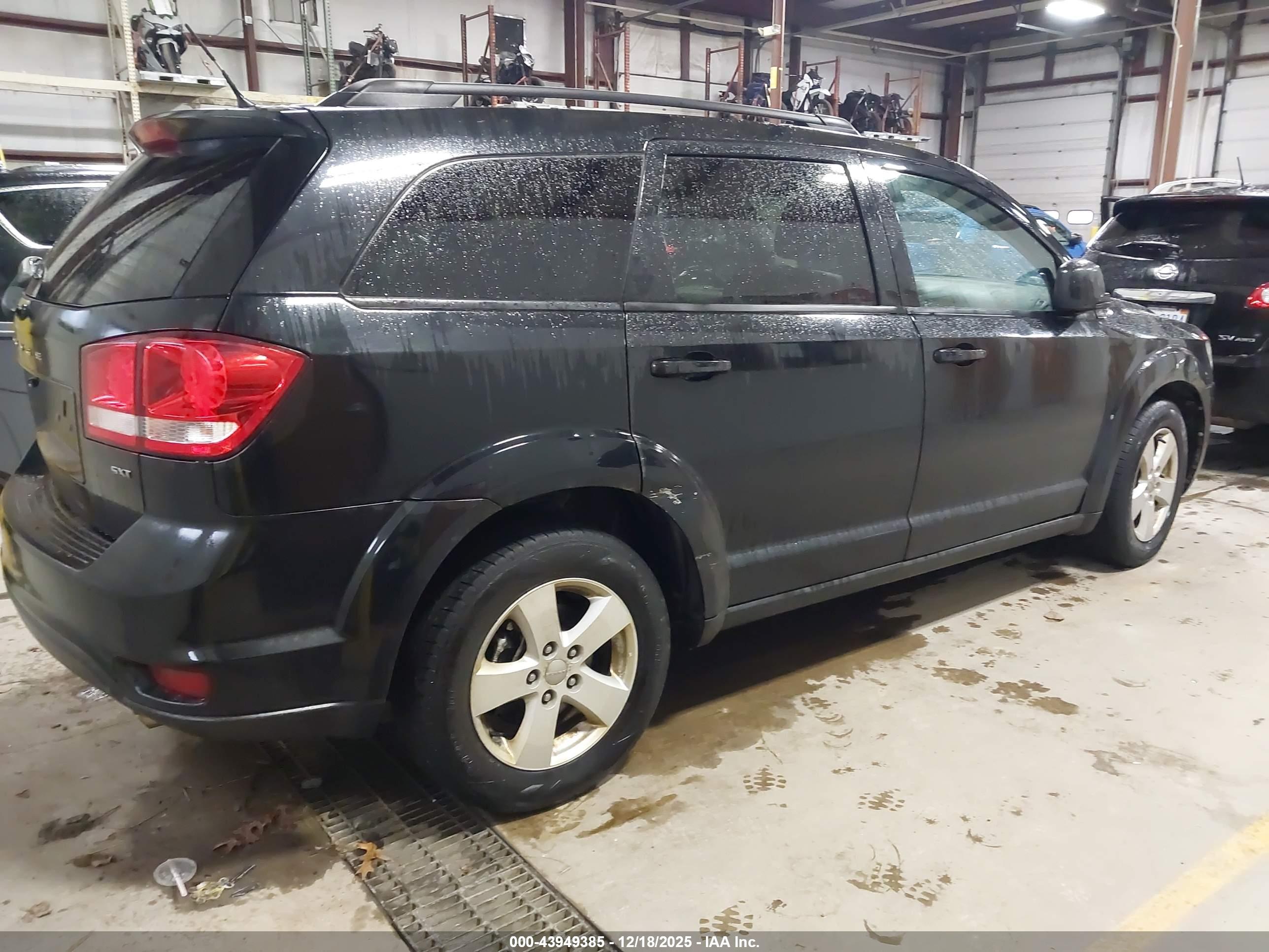 DODGE JOURNEY image 4