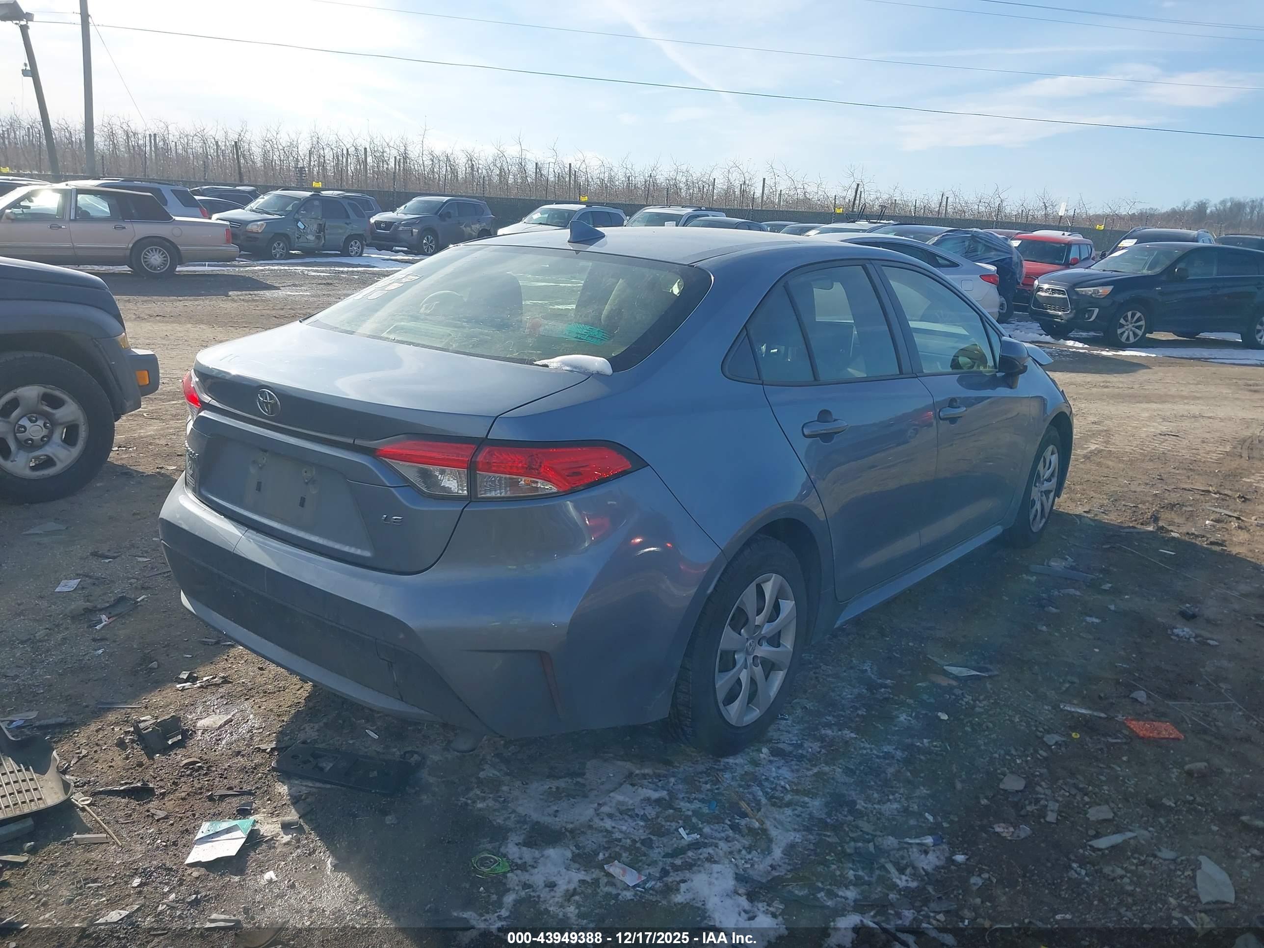 TOYOTA COROLLA image 4