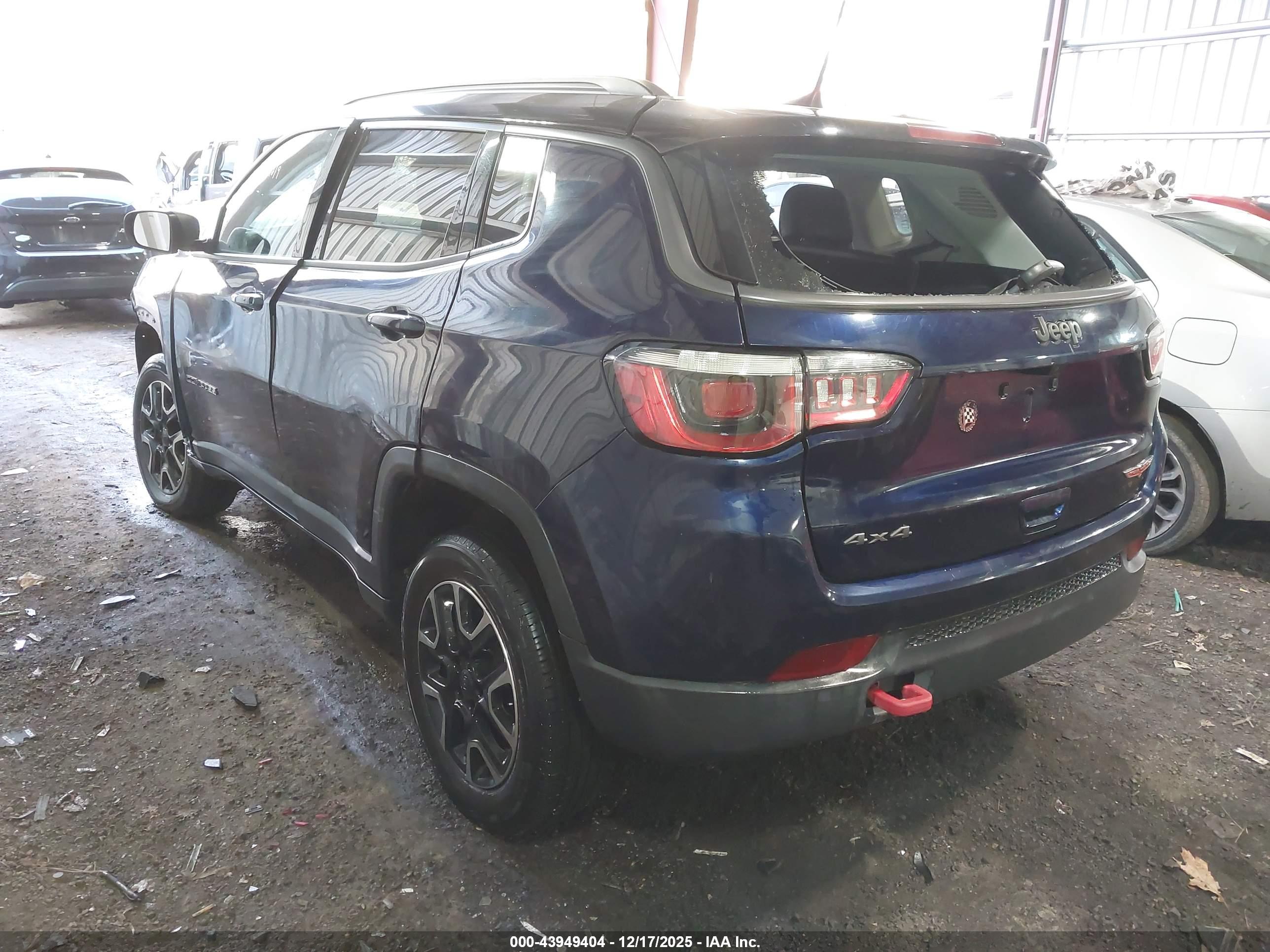 JEEP COMPASS image 3