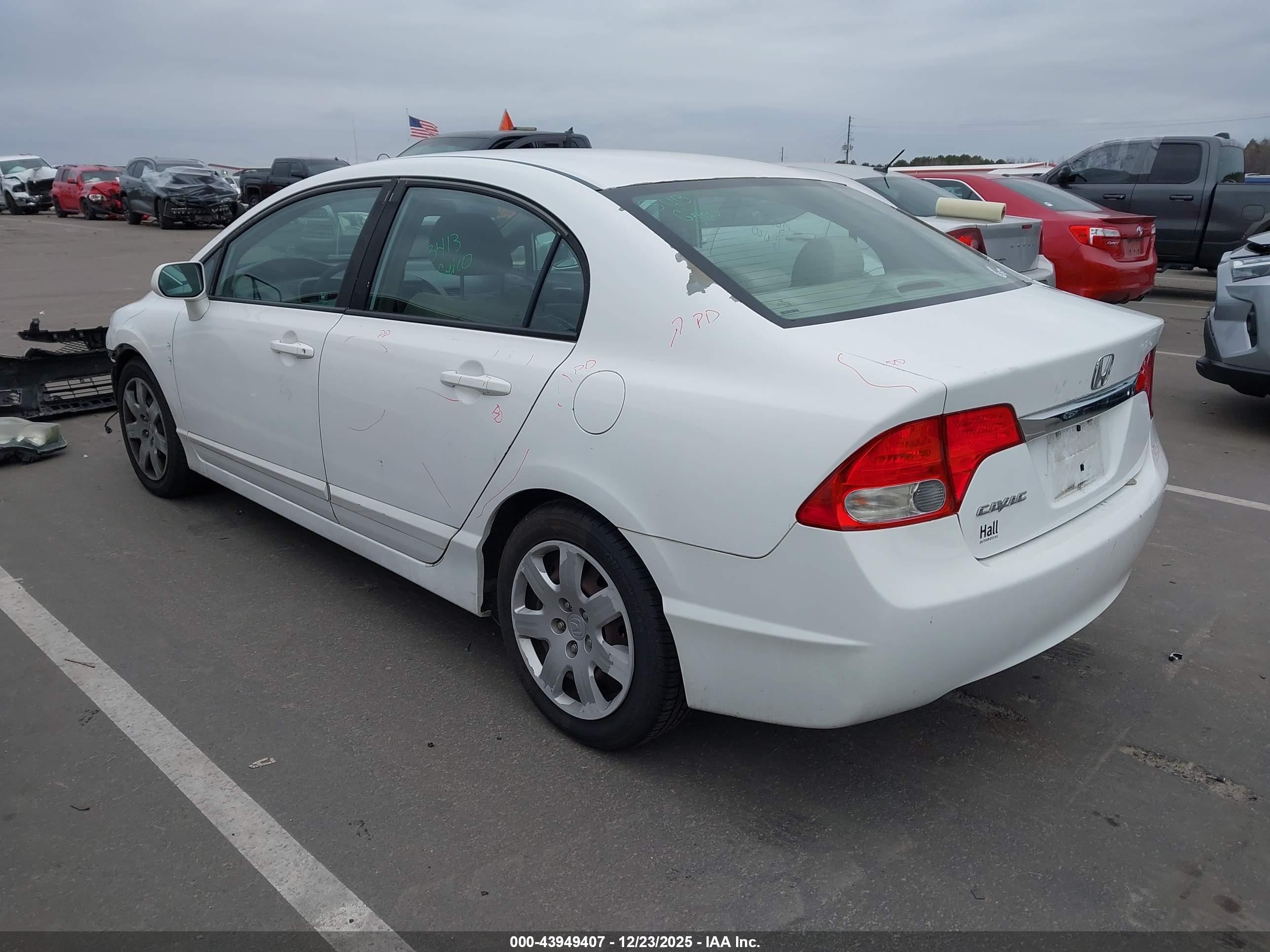 HONDA CIVIC image 3