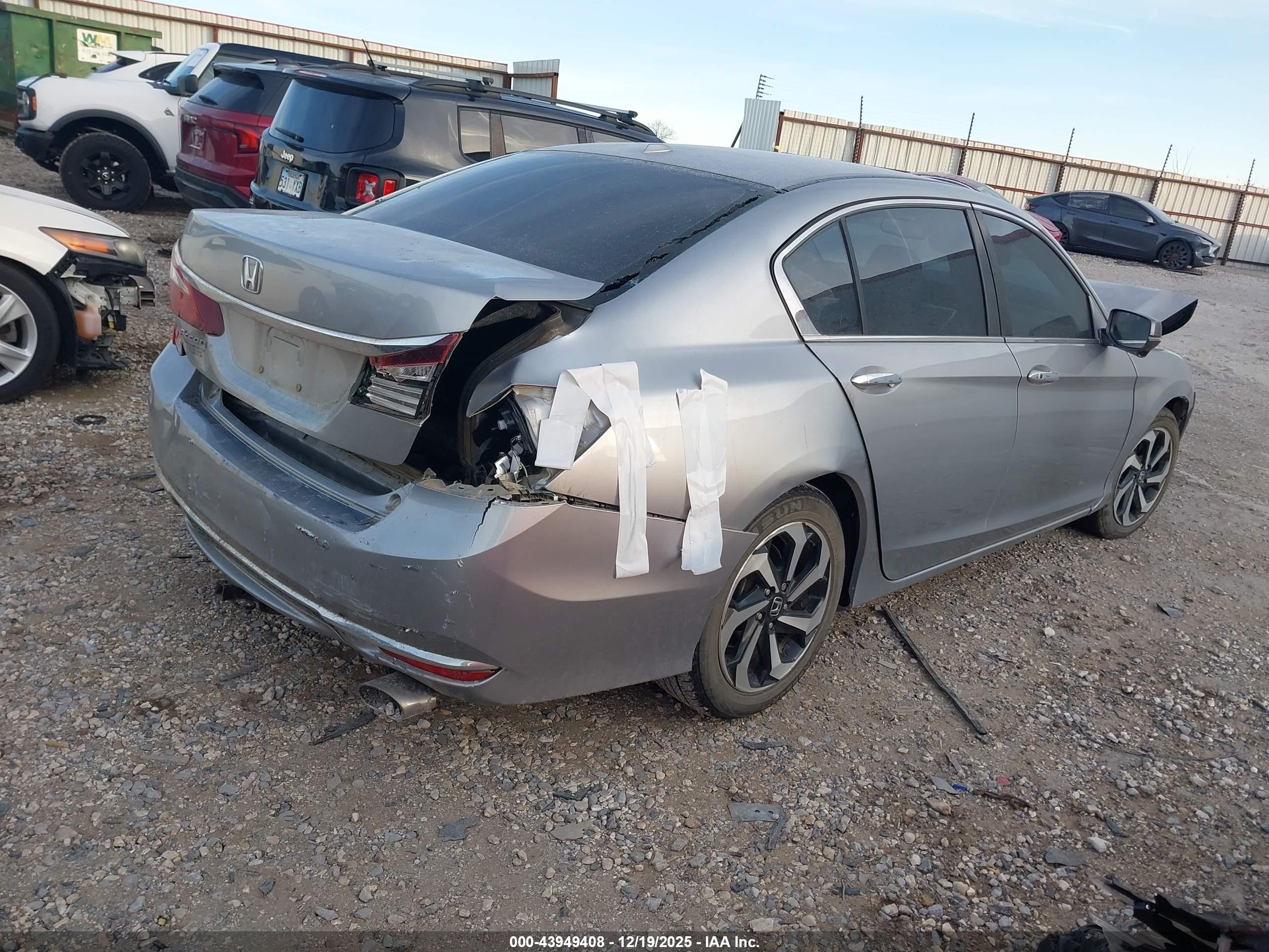 HONDA ACCORD image 4