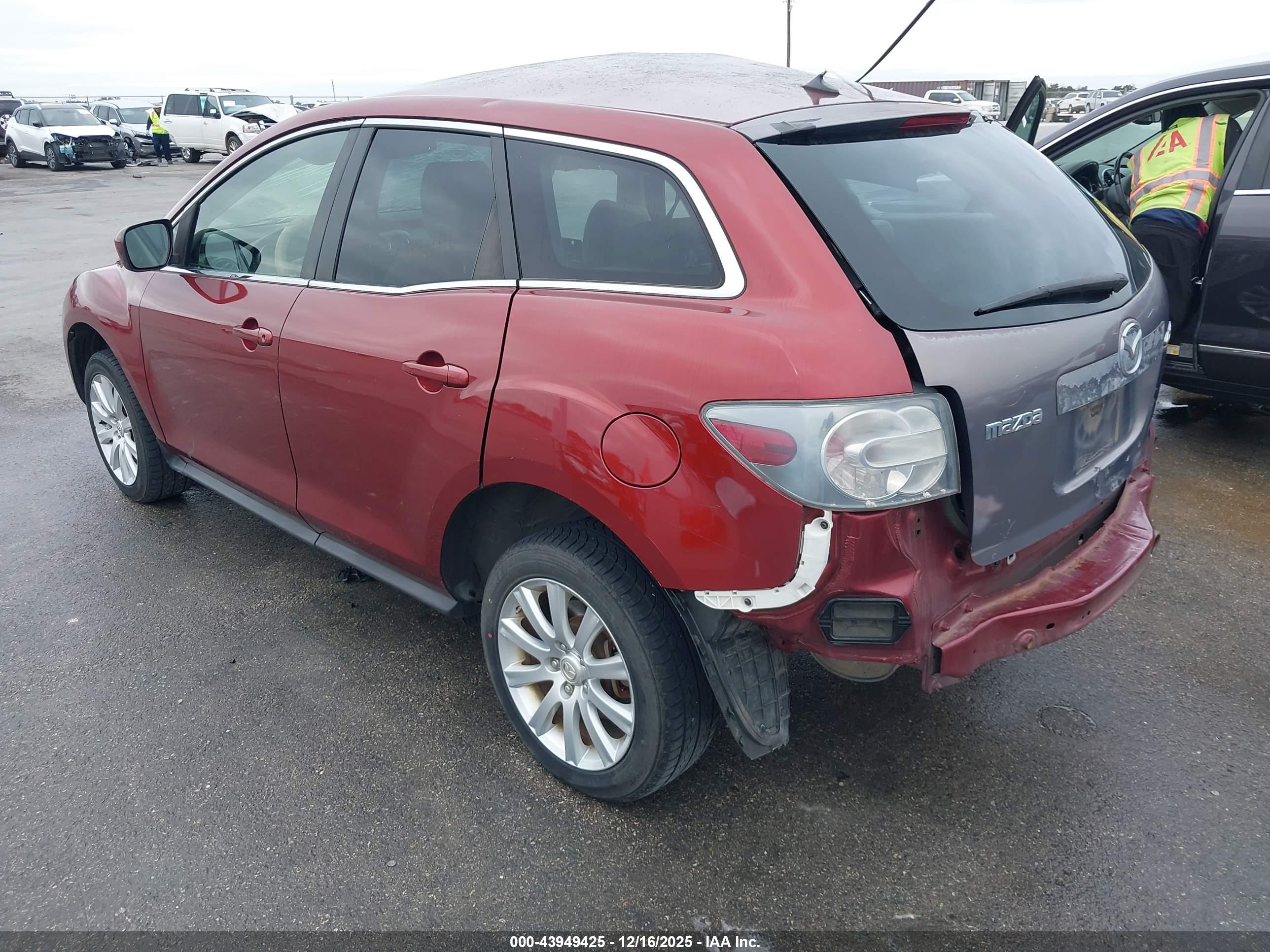 MAZDA CX-7 image 3