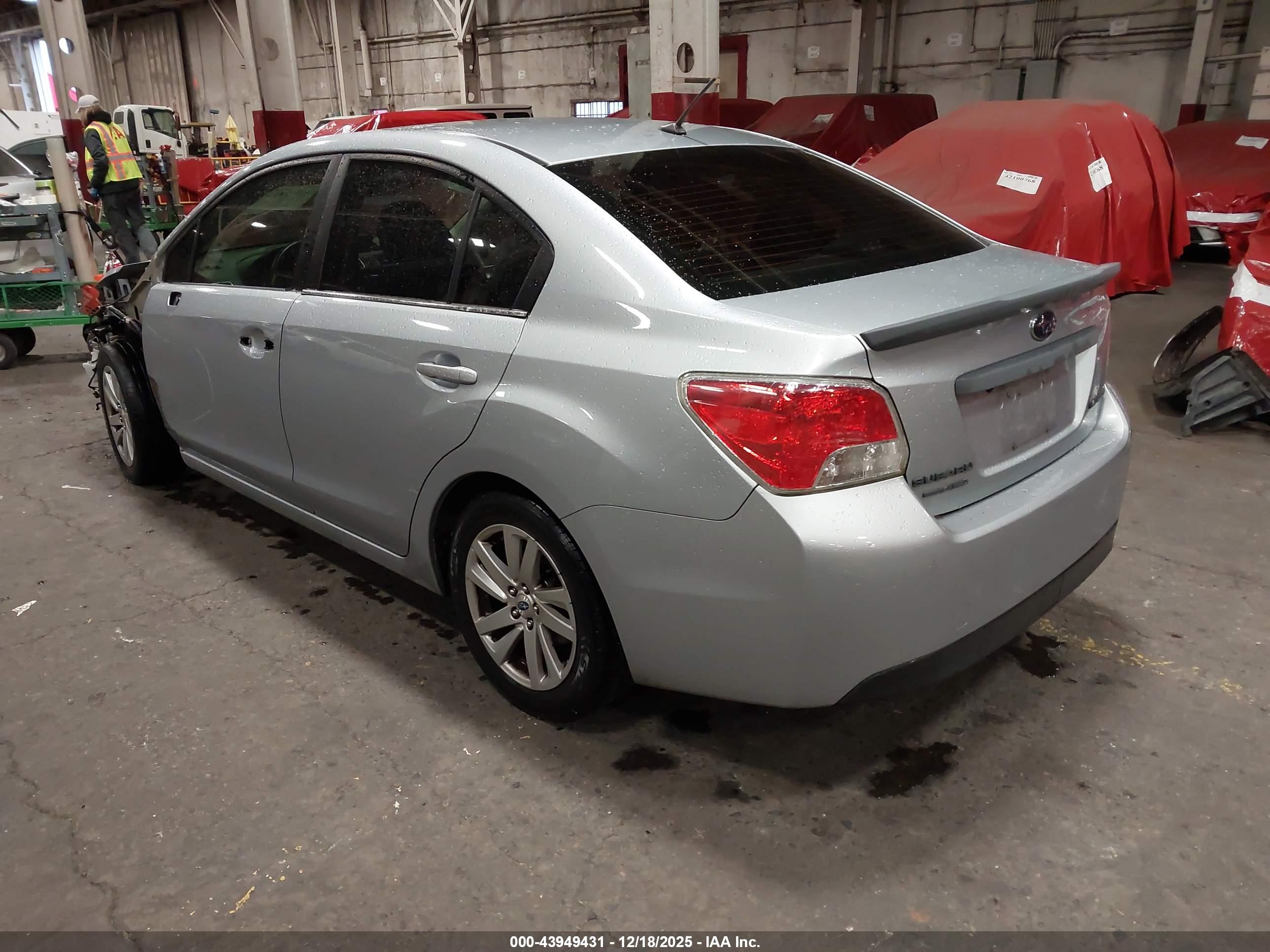 SUBARU IMPREZA image 3