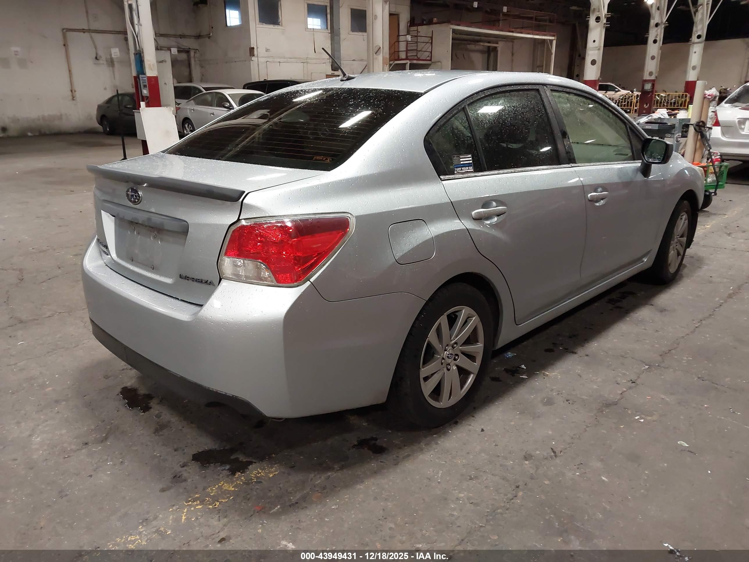 SUBARU IMPREZA image 4