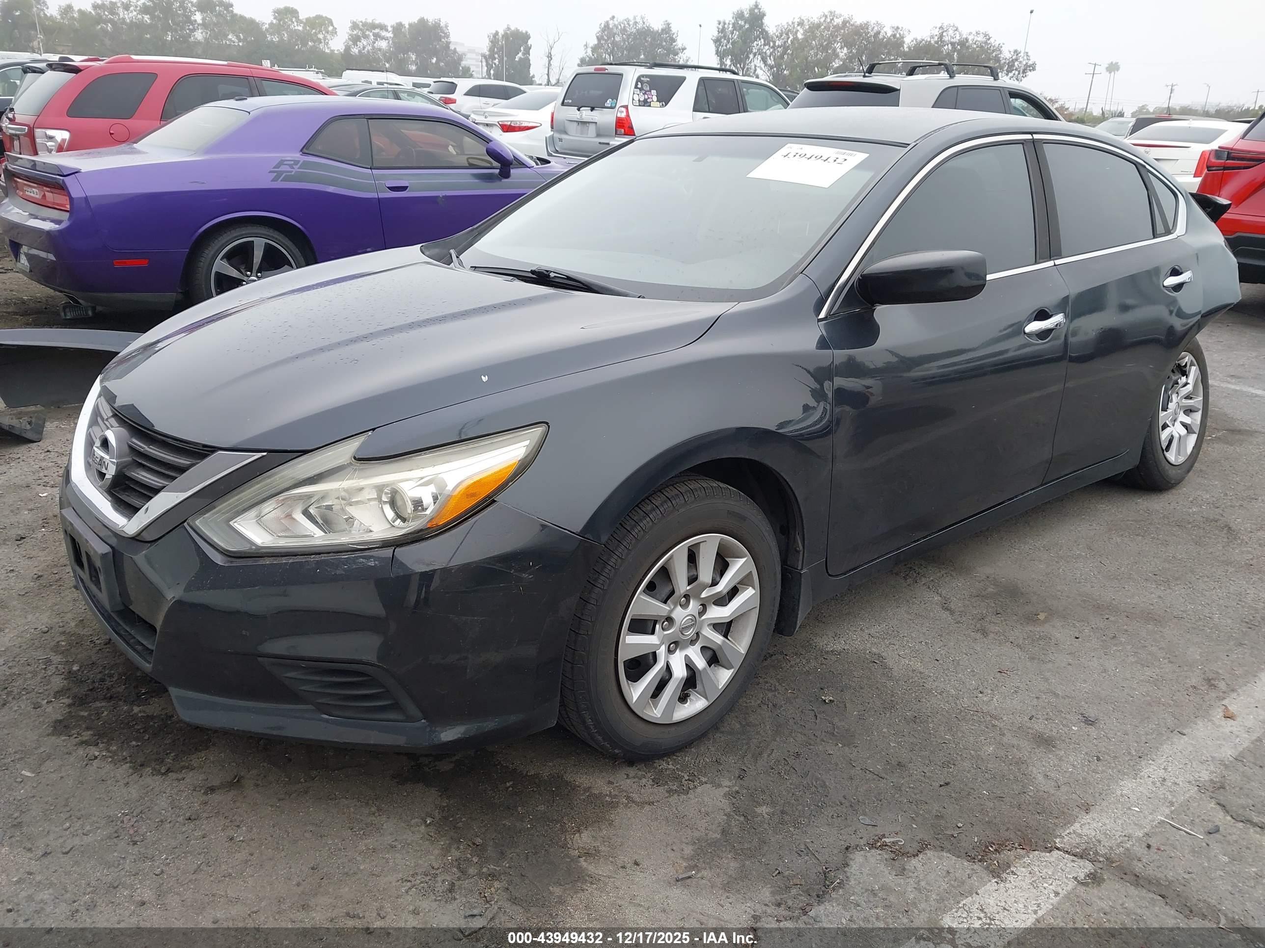NISSAN ALTIMA image 2