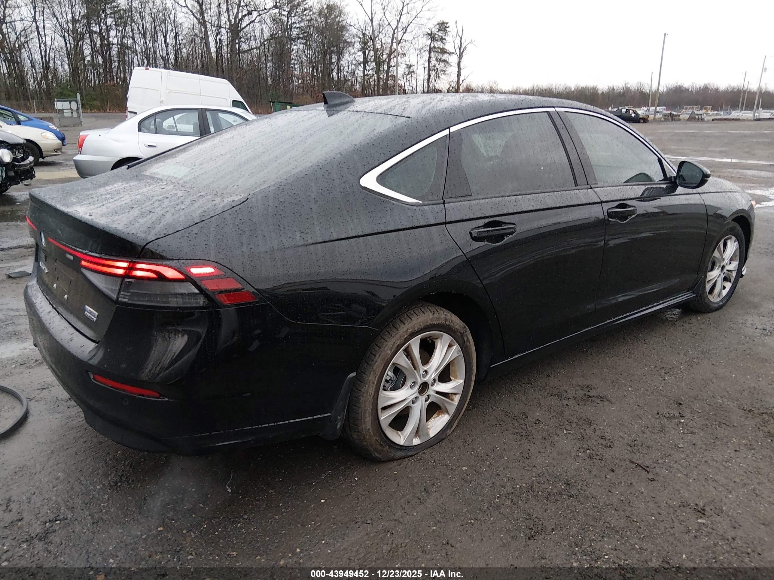 HONDA ACCORD image 4