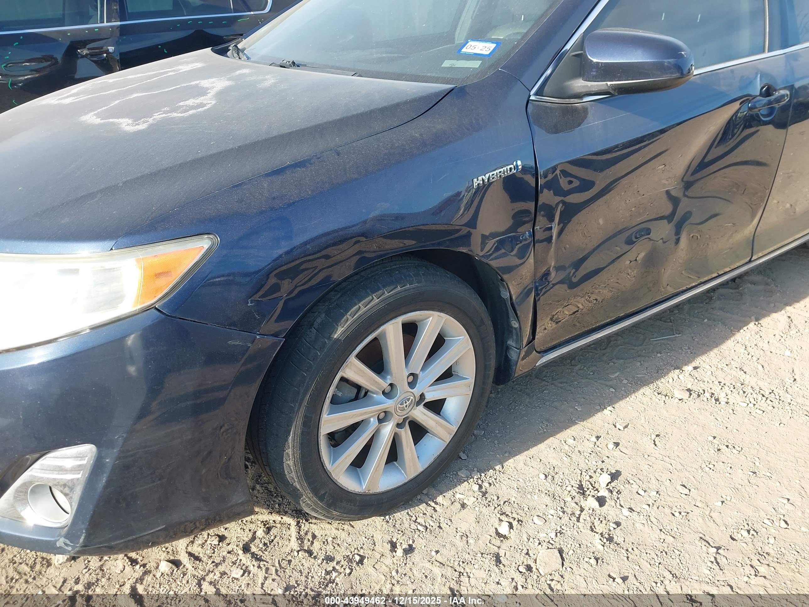 TOYOTA CAMRY image 6