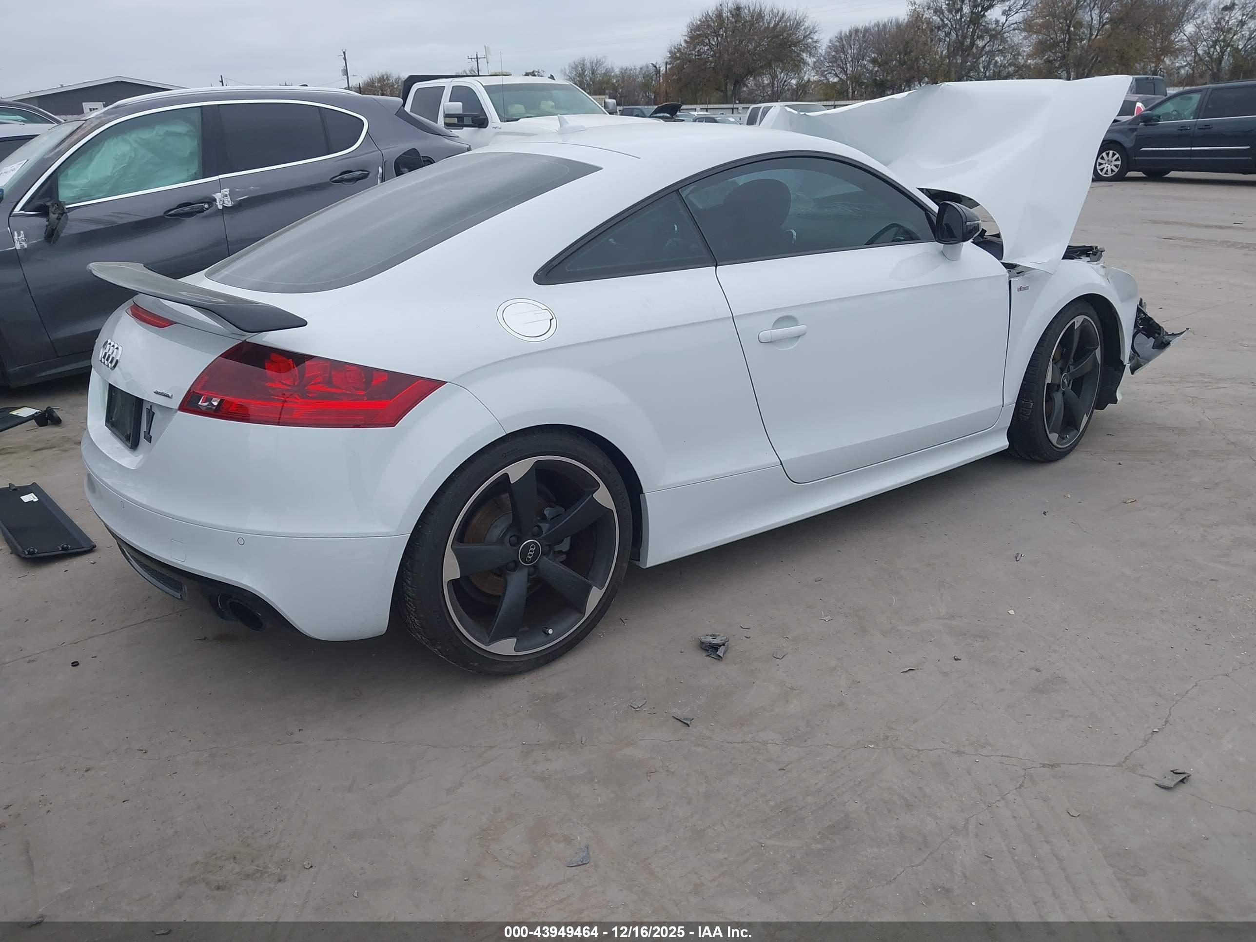 AUDI TT image 4