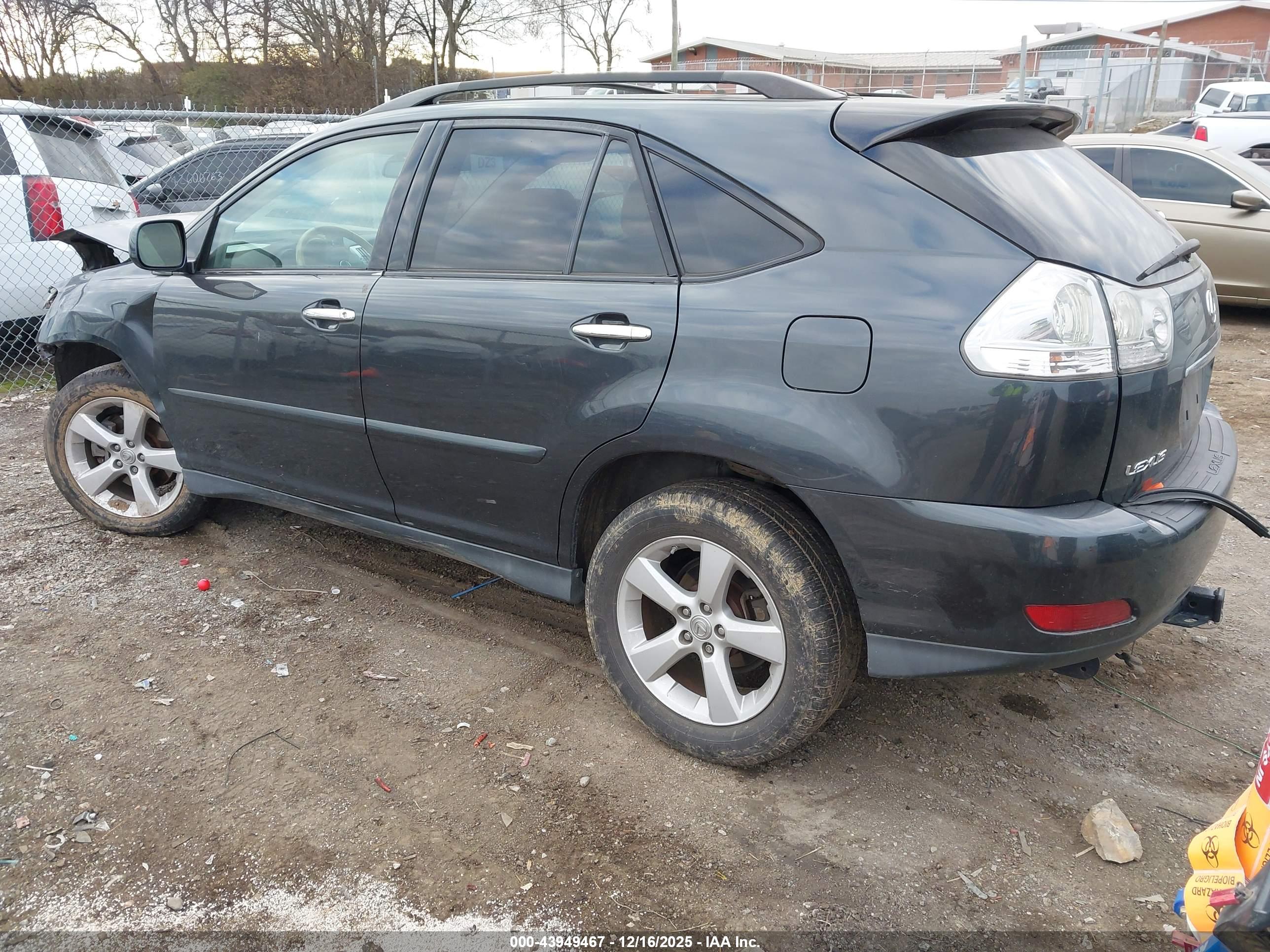 LEXUS RX image 3