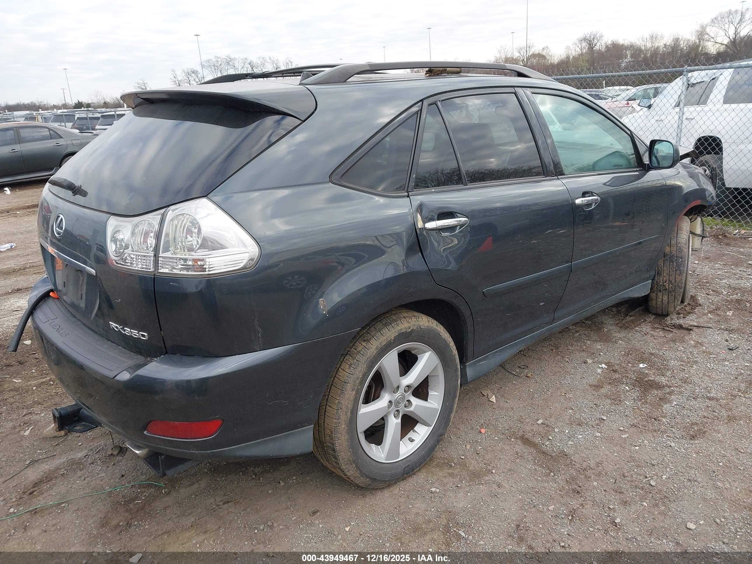 LEXUS RX image 4