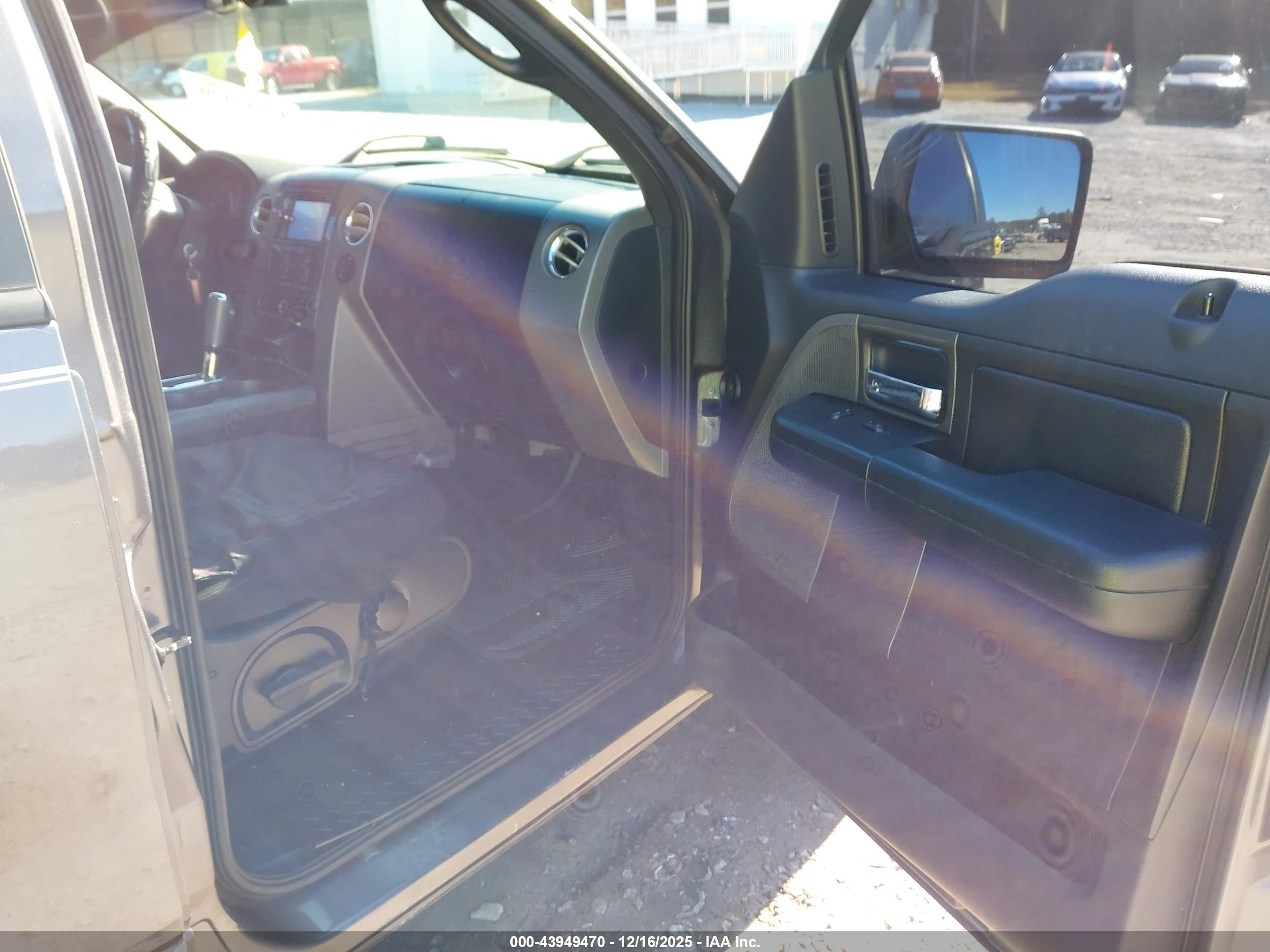 FORD F-150 image 5