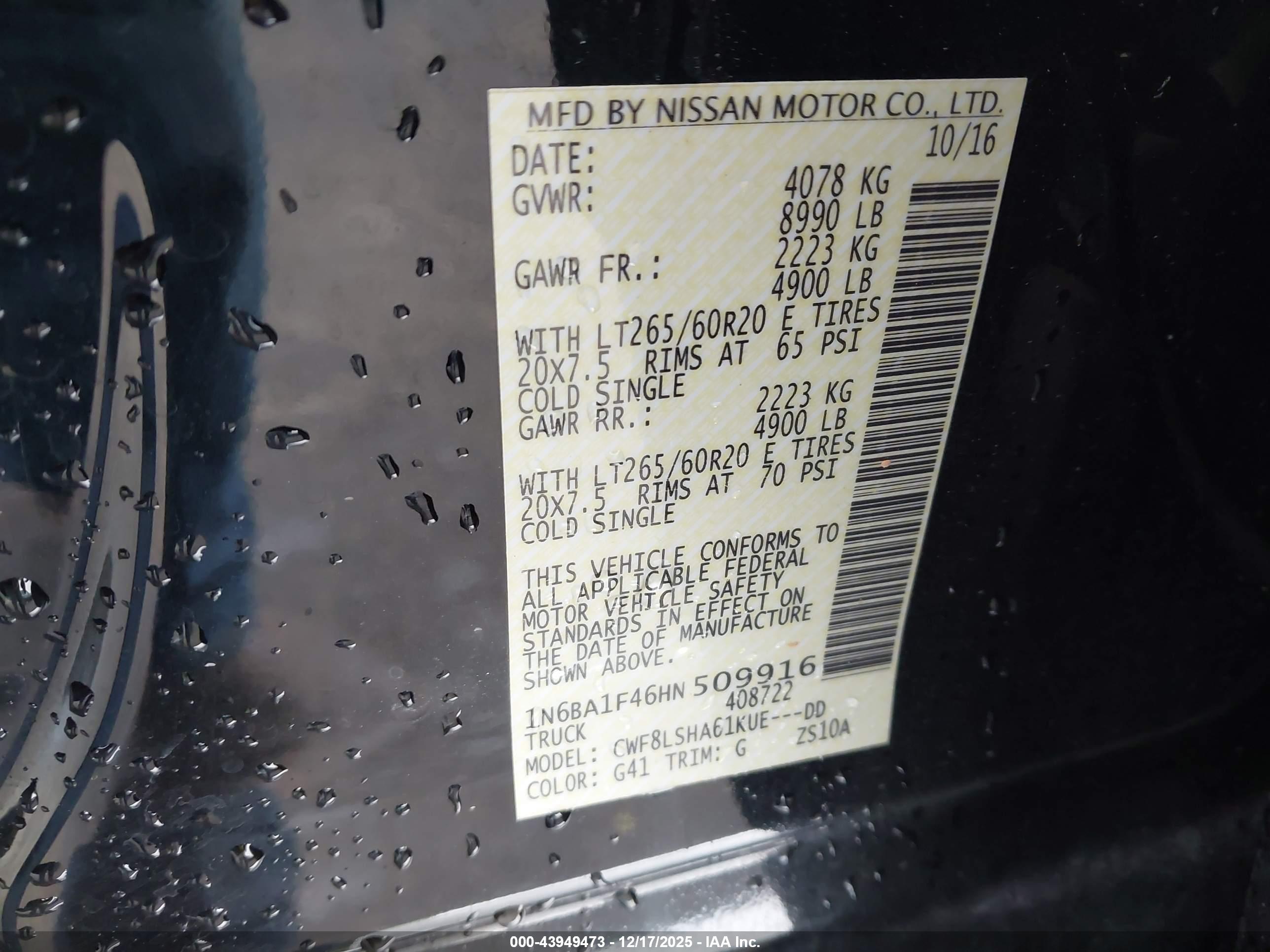 NISSAN TITAN image 9