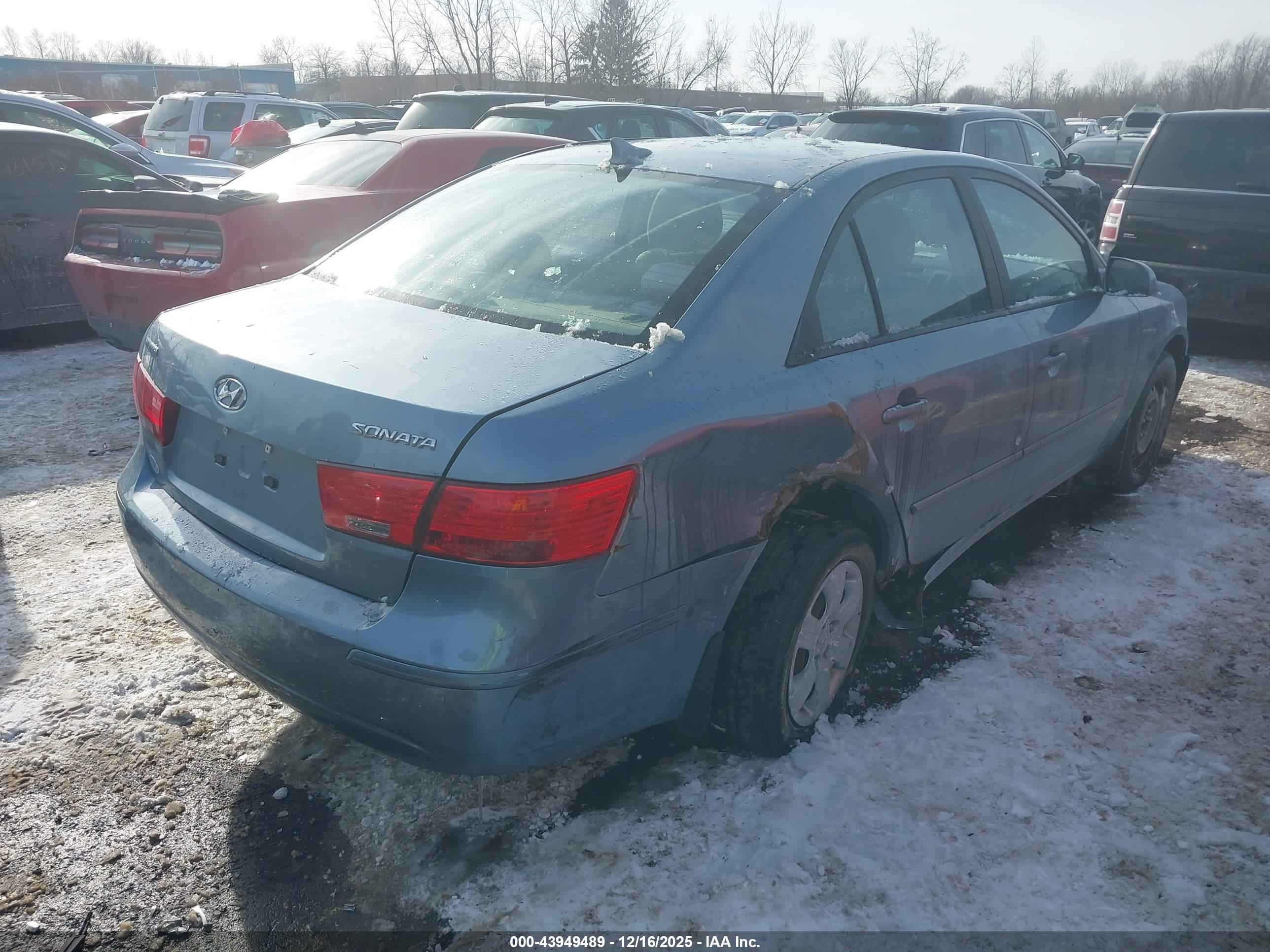 HYUNDAI SONATA image 4