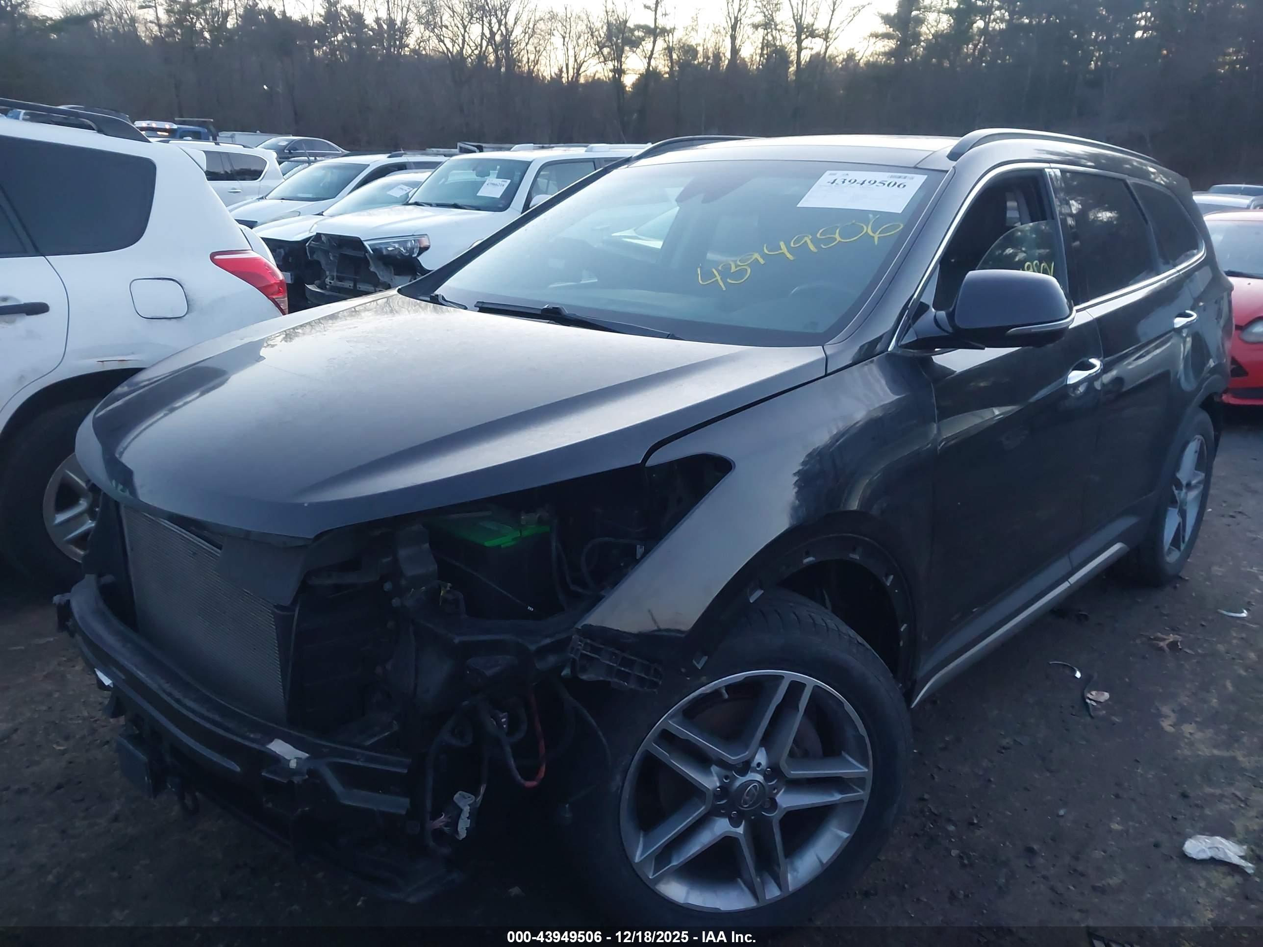 HYUNDAI SANTA image 2